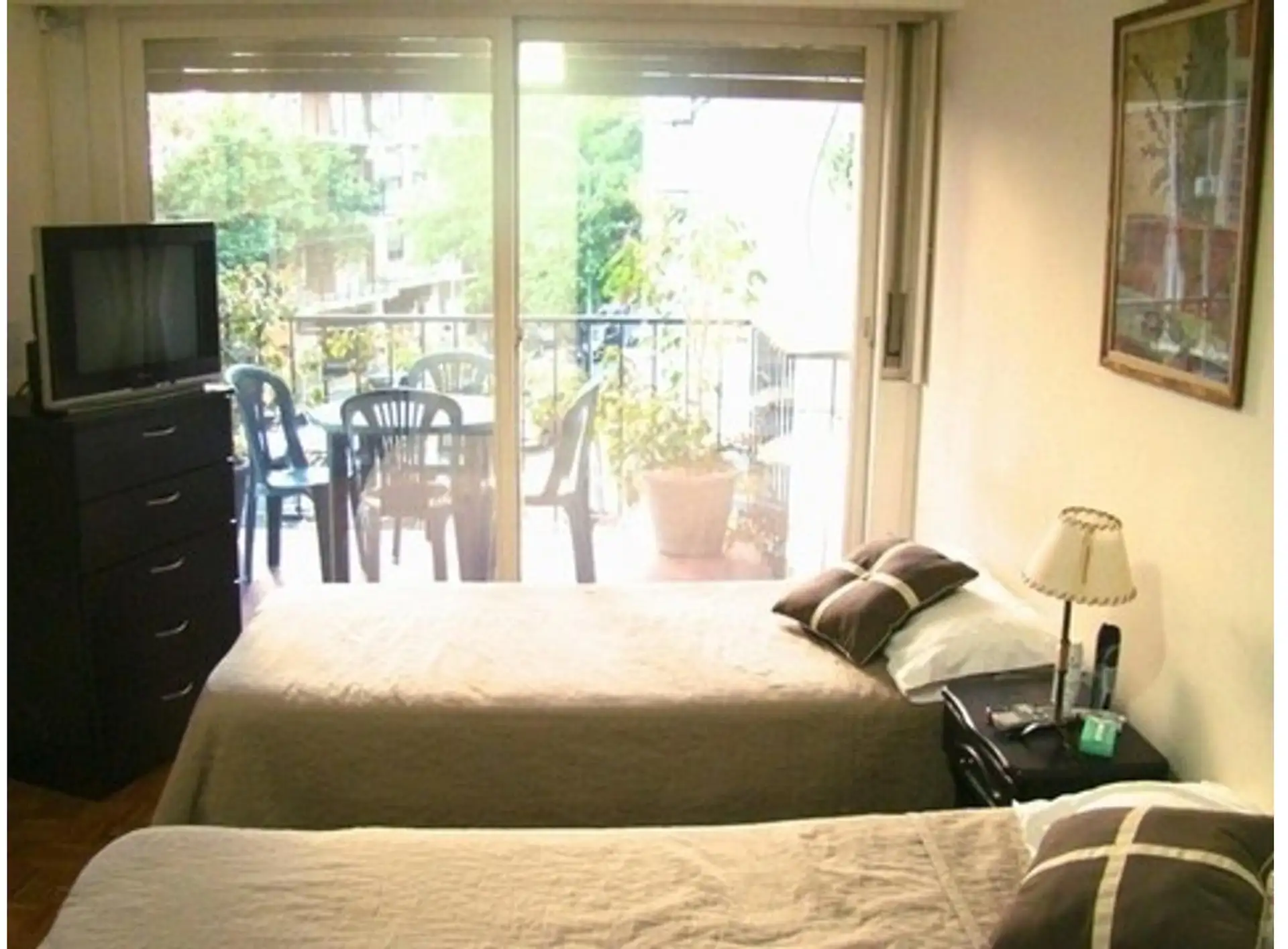 Fully furnished two-bedroom apartment in Recoleta