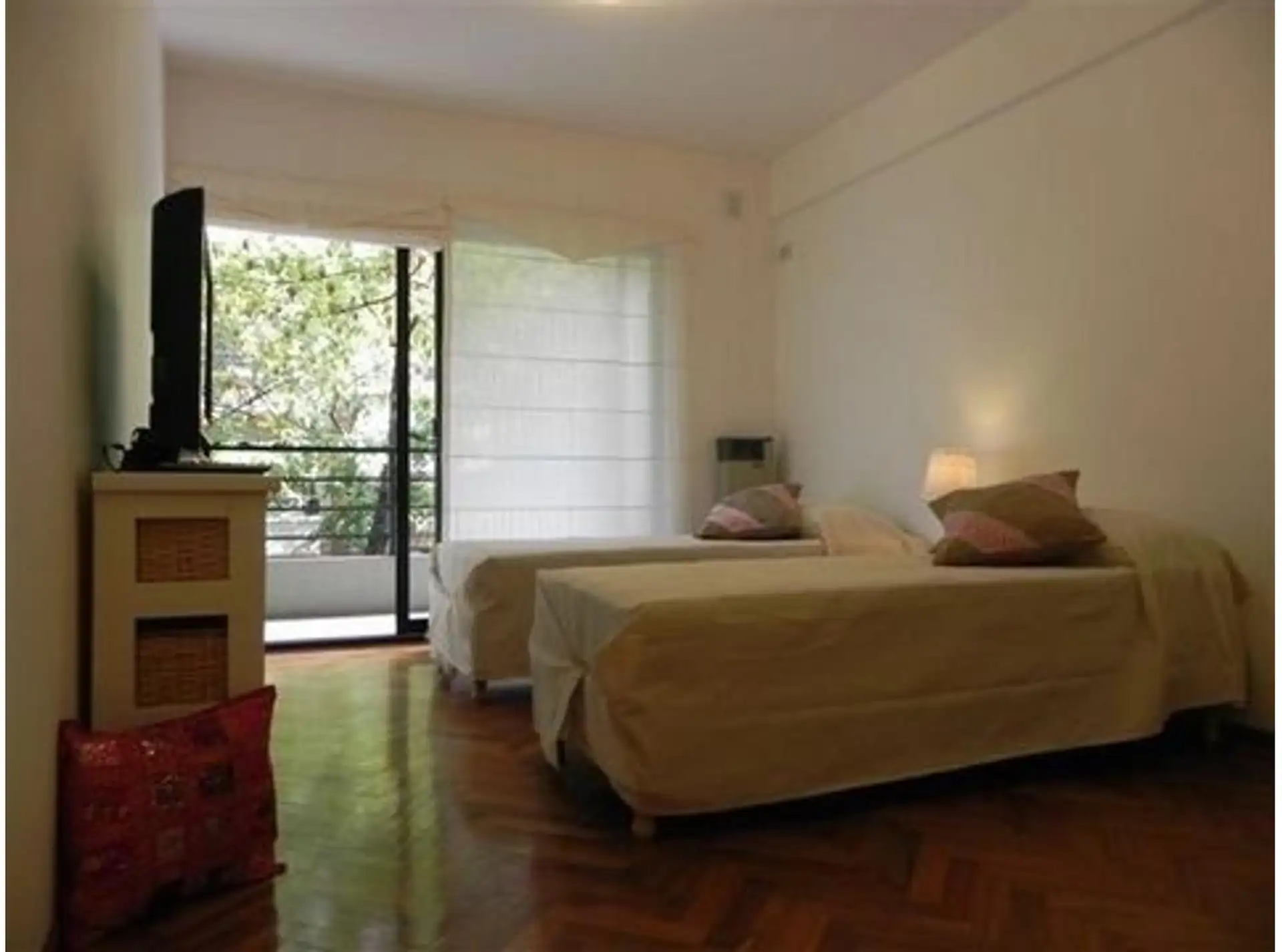 Departamento de 1 ambiente con balcón en Avellaneda