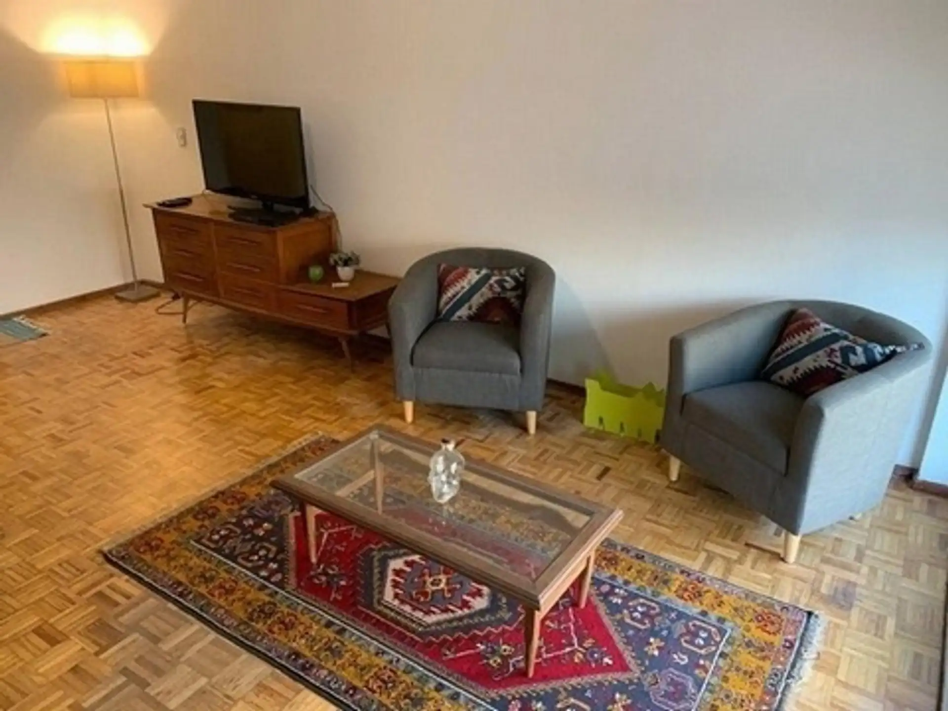 Apartamento dúplex mobiliado com 2 quartos em Saavedra