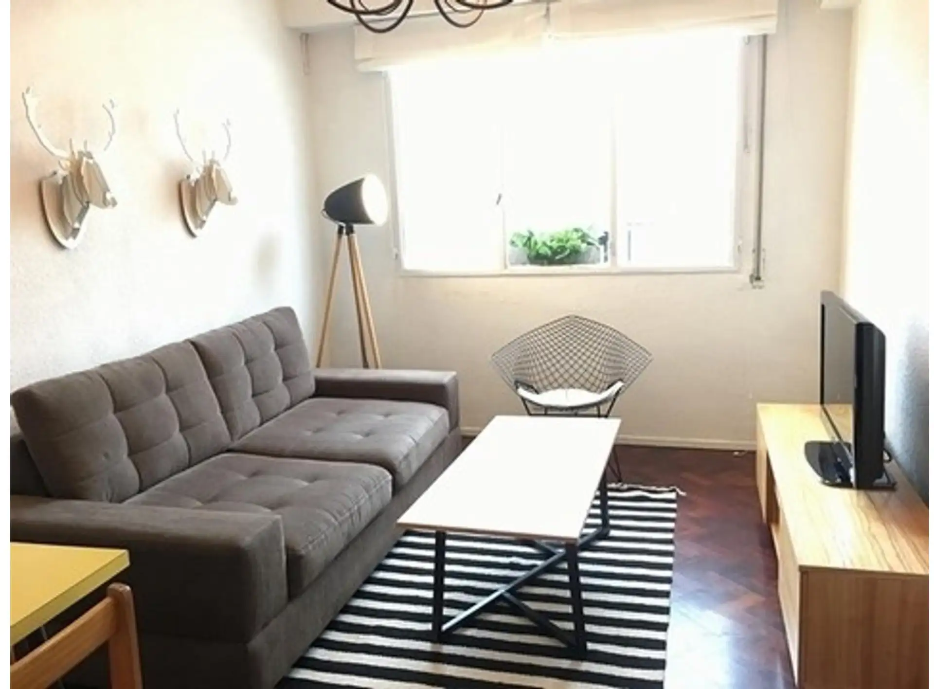 Departamento de 2 ambientes en Monserrat con muebles