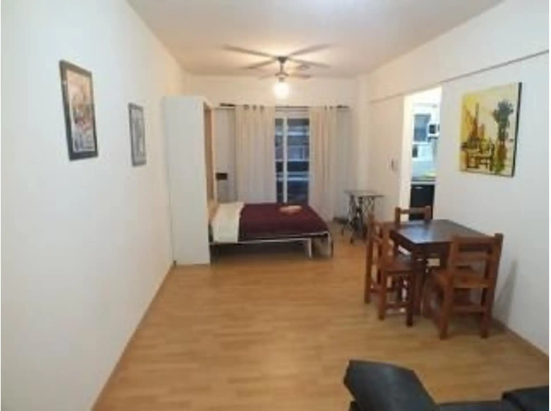 Kitnet mobiliada de 1 quarto em Recoleta