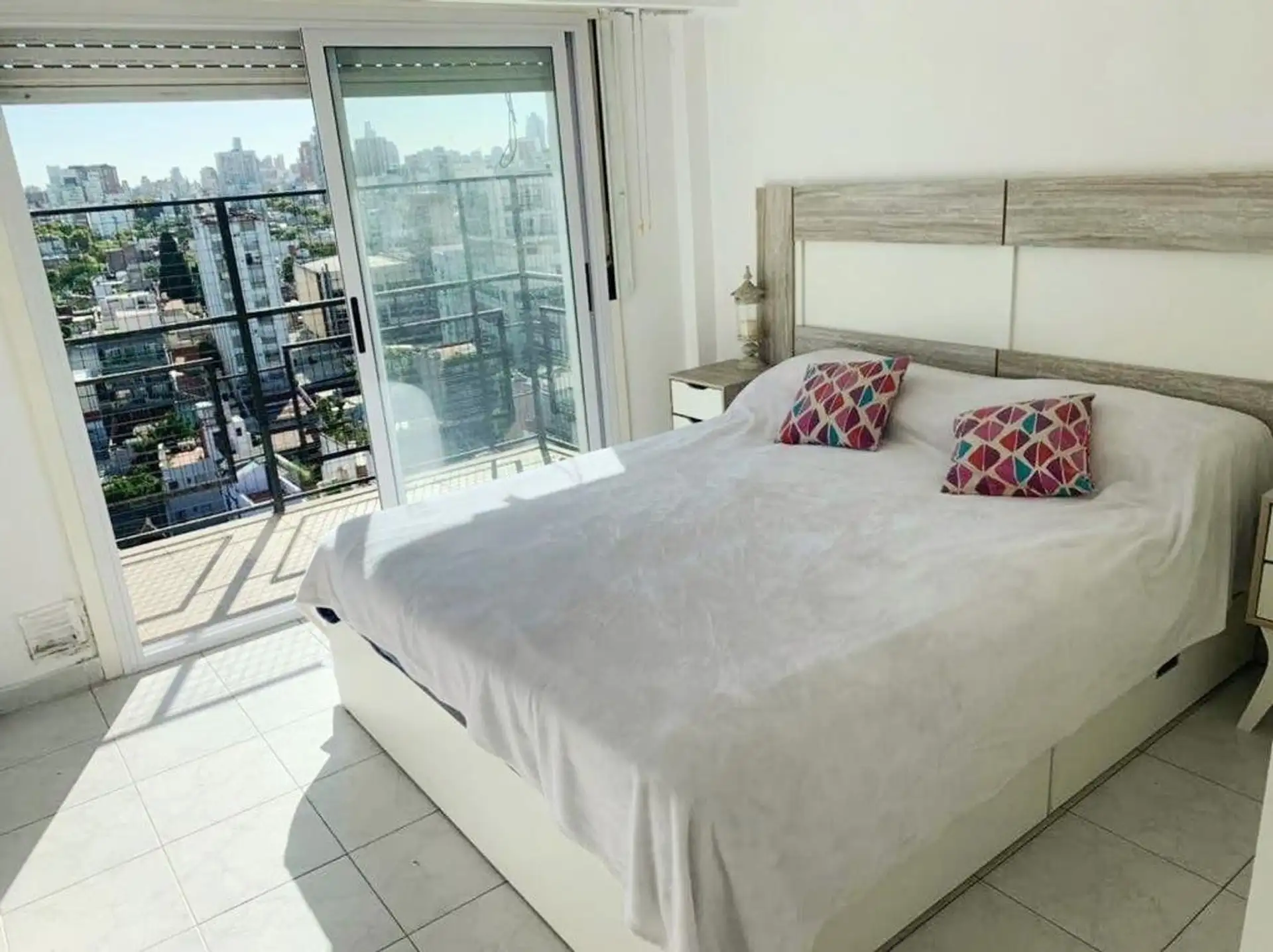 Двухкомнатная квартира с мебелью в Villa Crespo