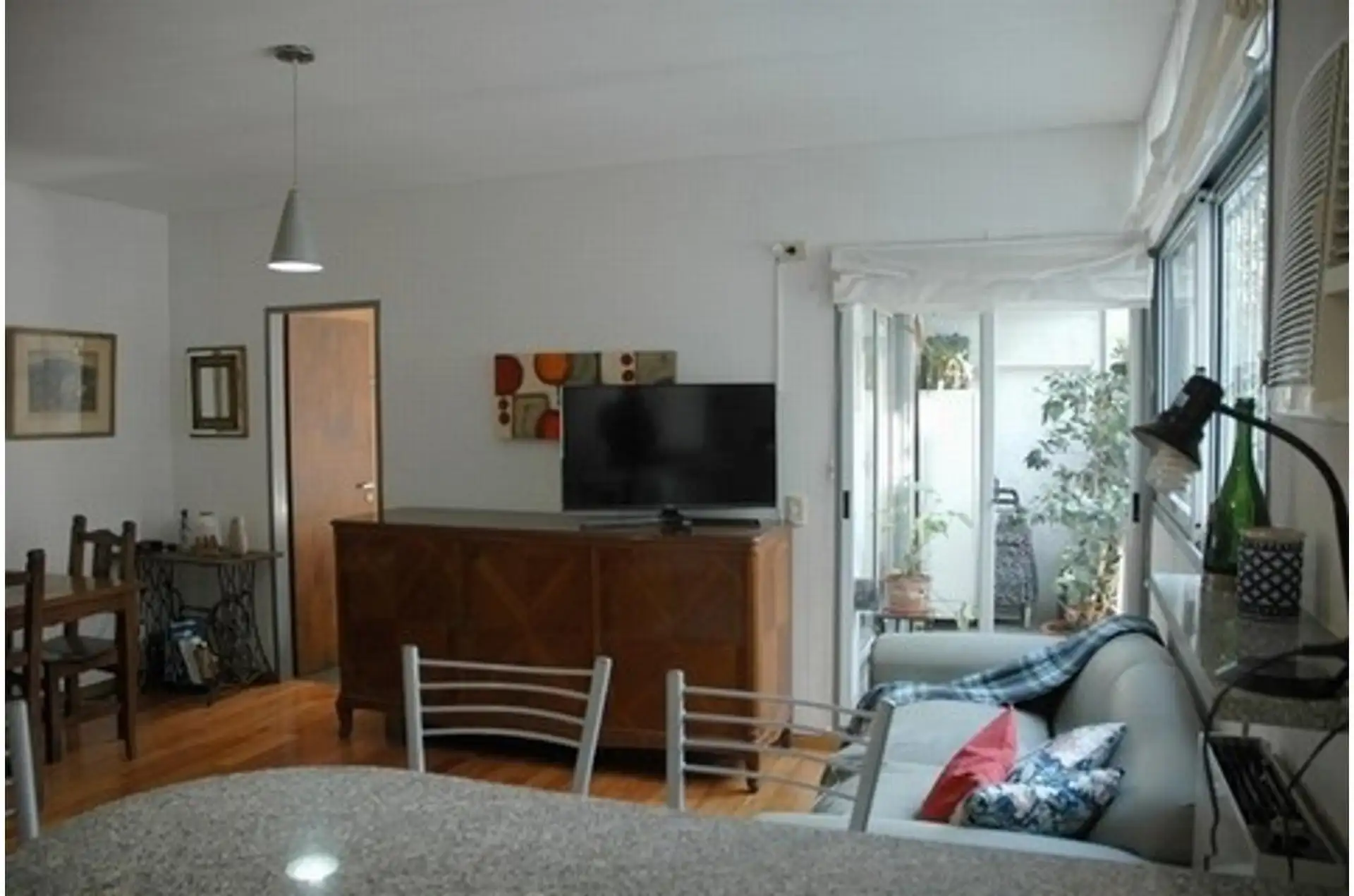 Apartamento de 2 ambientes com 1 quarto mobiliado em Colegiales