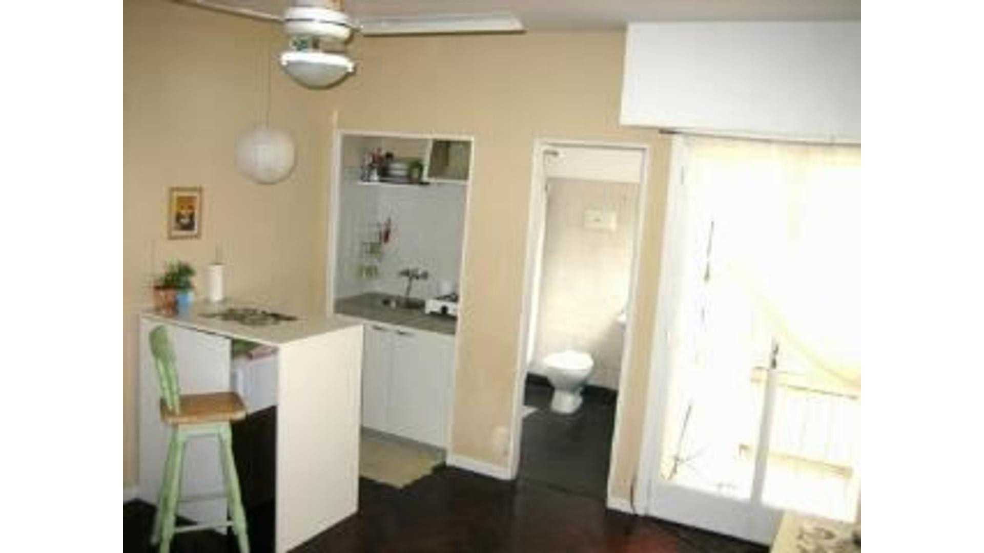 Departamento de 1 dormitorio amoblado en Balvanera