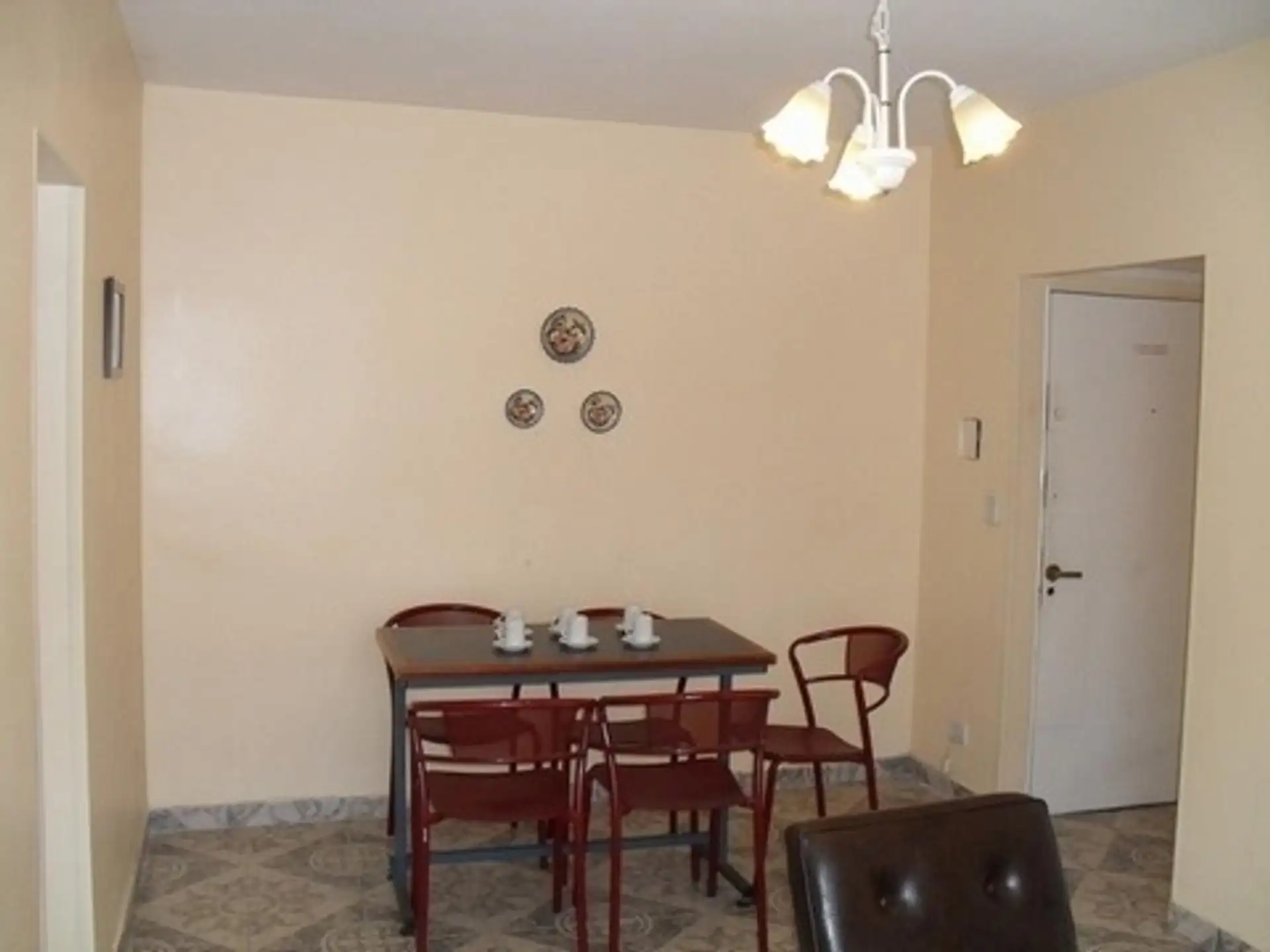 Apartamento de 3 ambientes para locação temporária em Balvanera