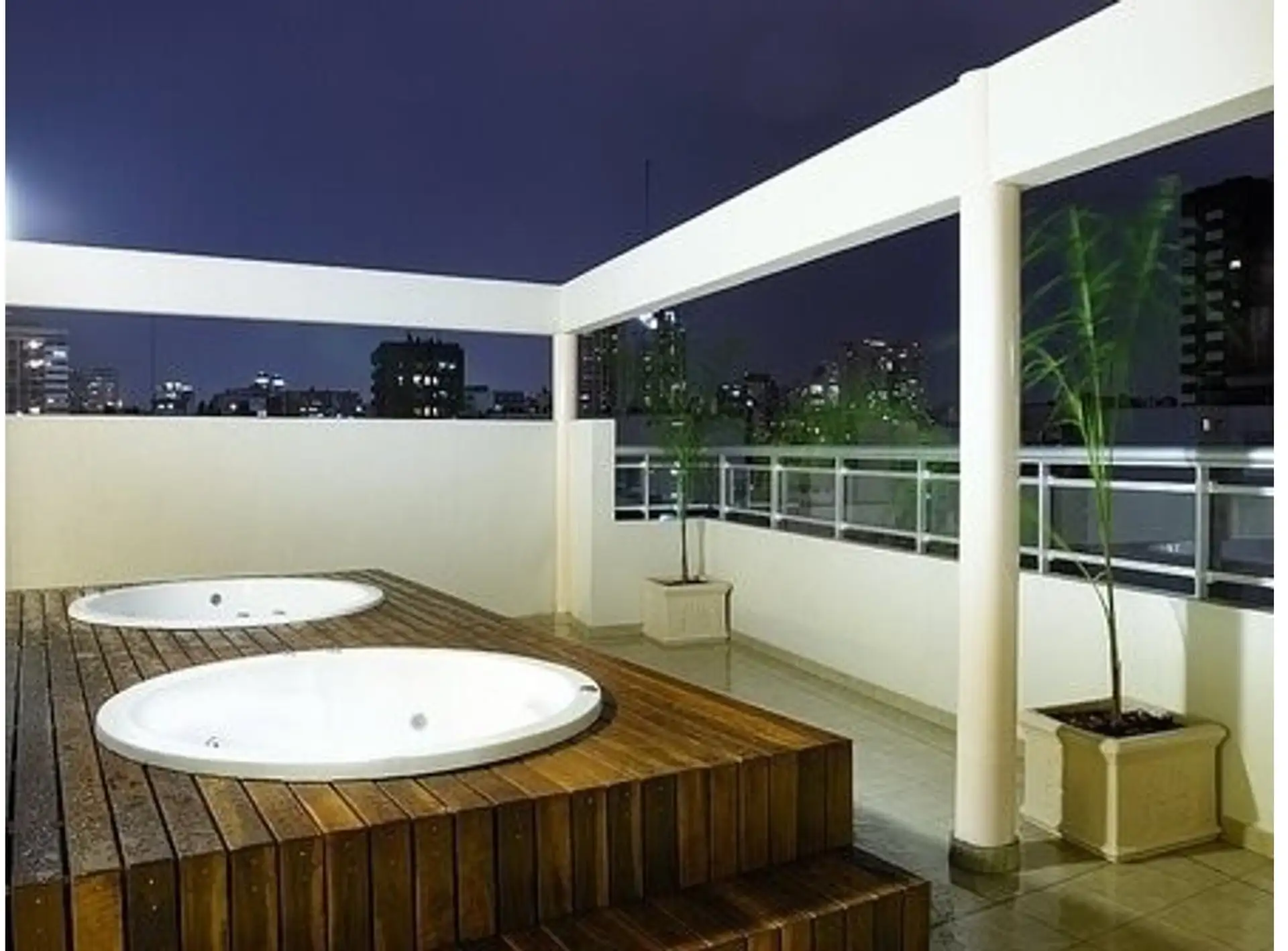 Kitnet com varanda em Palermo