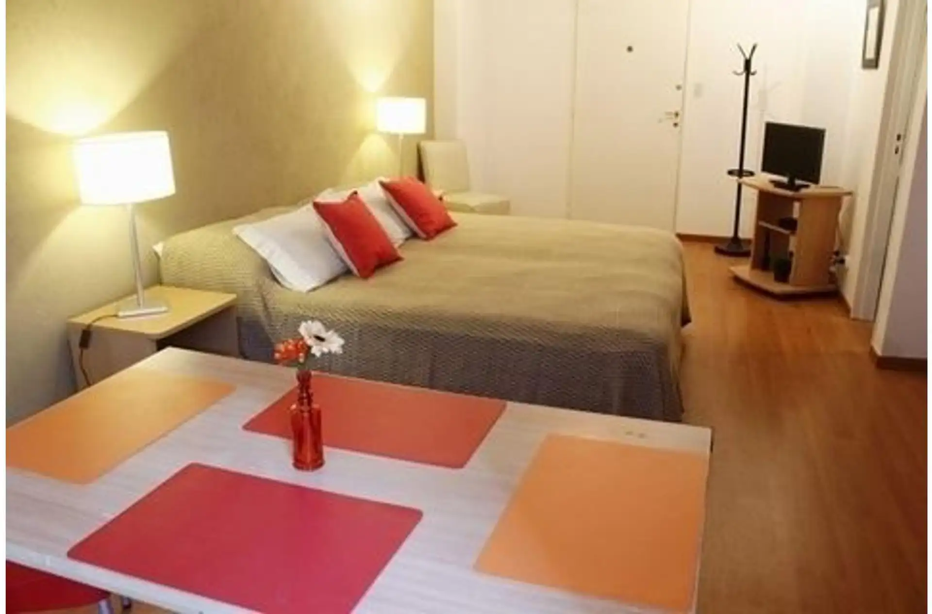 Departamento amoblado de 1 ambiente en Retiro