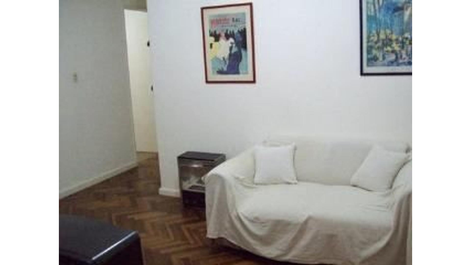 Departamento amoblado de 2 ambientes en Monserrat