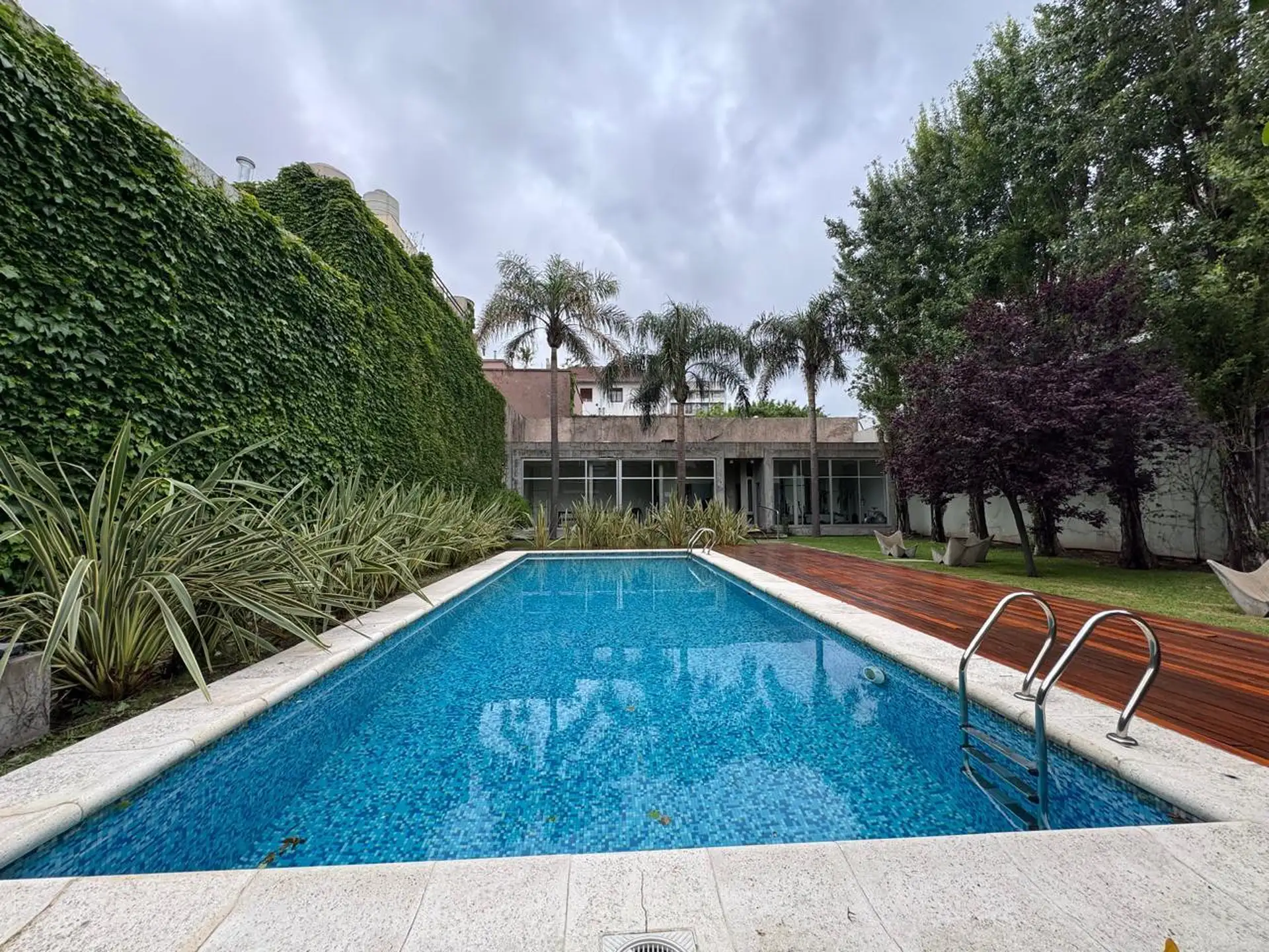 Квартира-лофт с 1 спальней и балконом в Saavedra