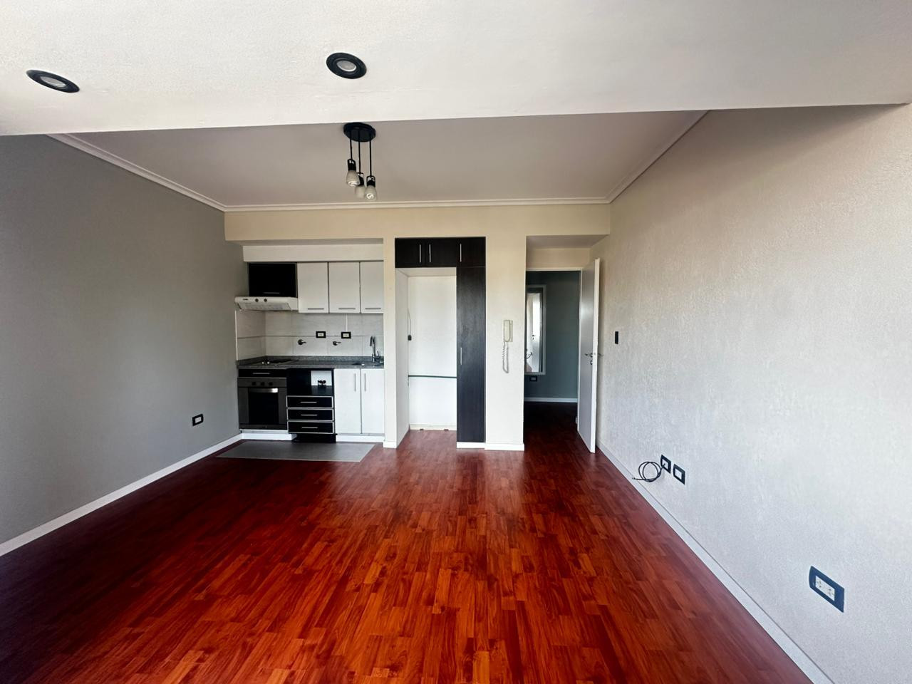 Квартира-студия в аренду в Lanús Este