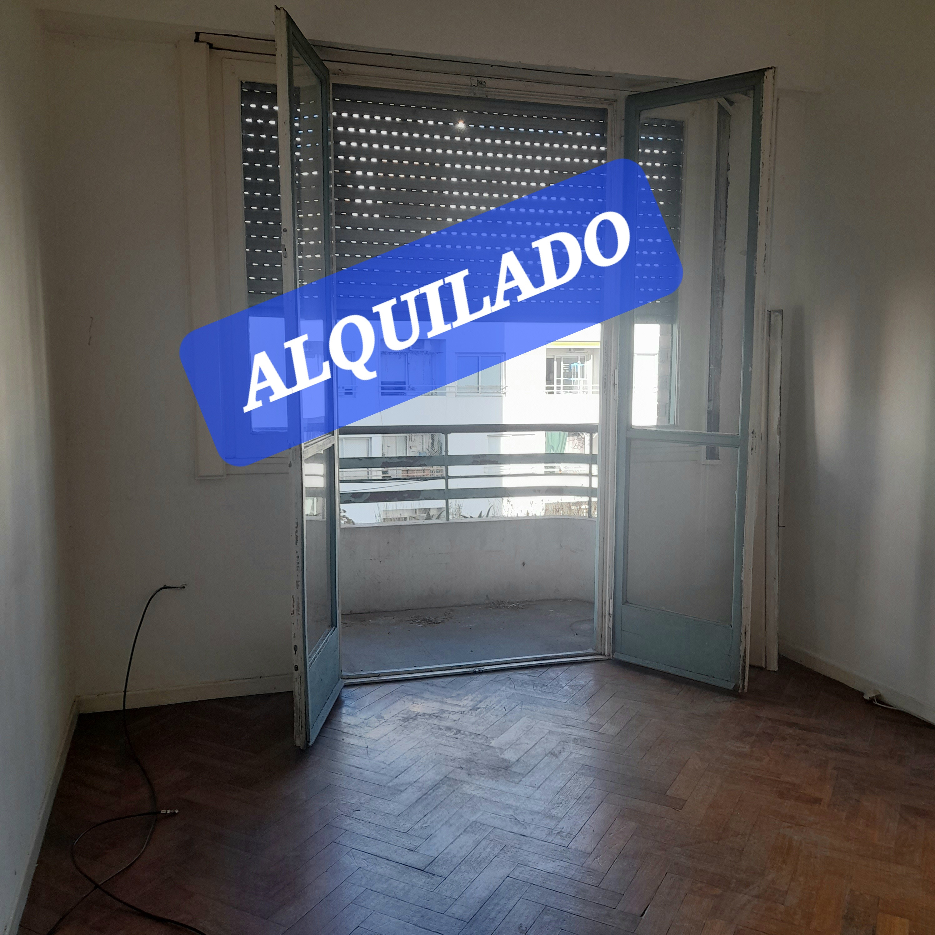 Departamento de 2 dormitorios con dependencia en San Cristóbal