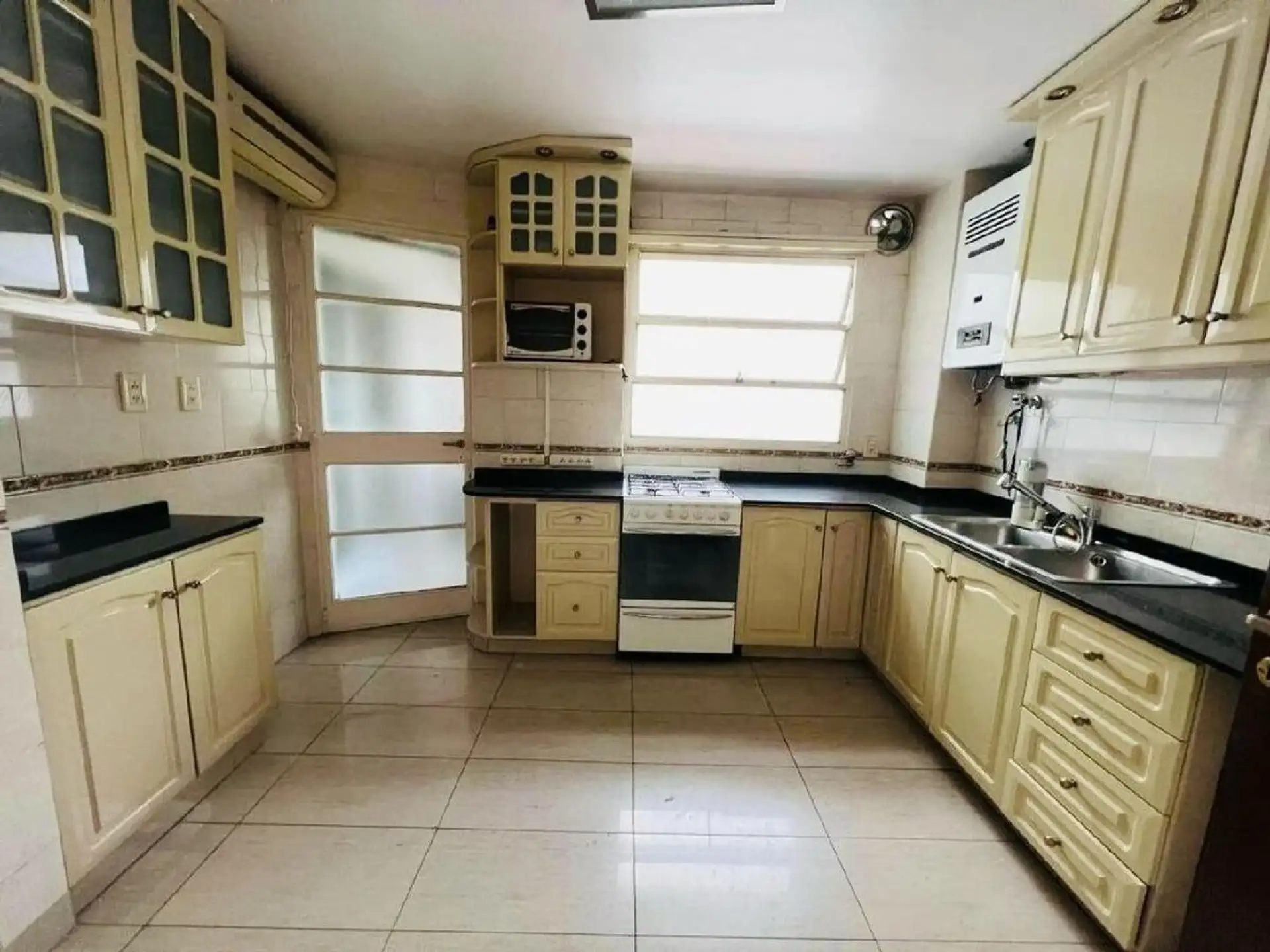 Квартира с 2 спальнями с мебелью в Villa Crespo