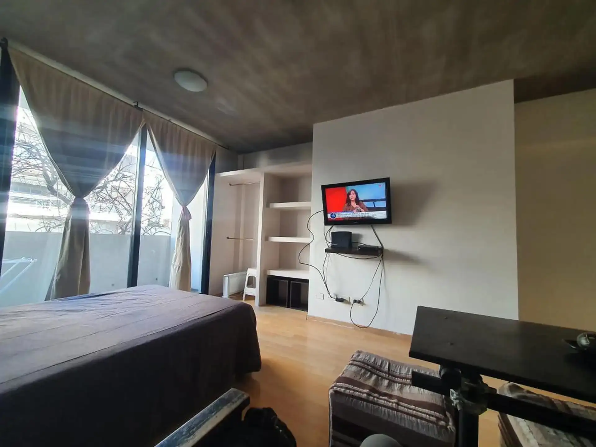 Estudio amoblado en Palermo con balcón y terraza