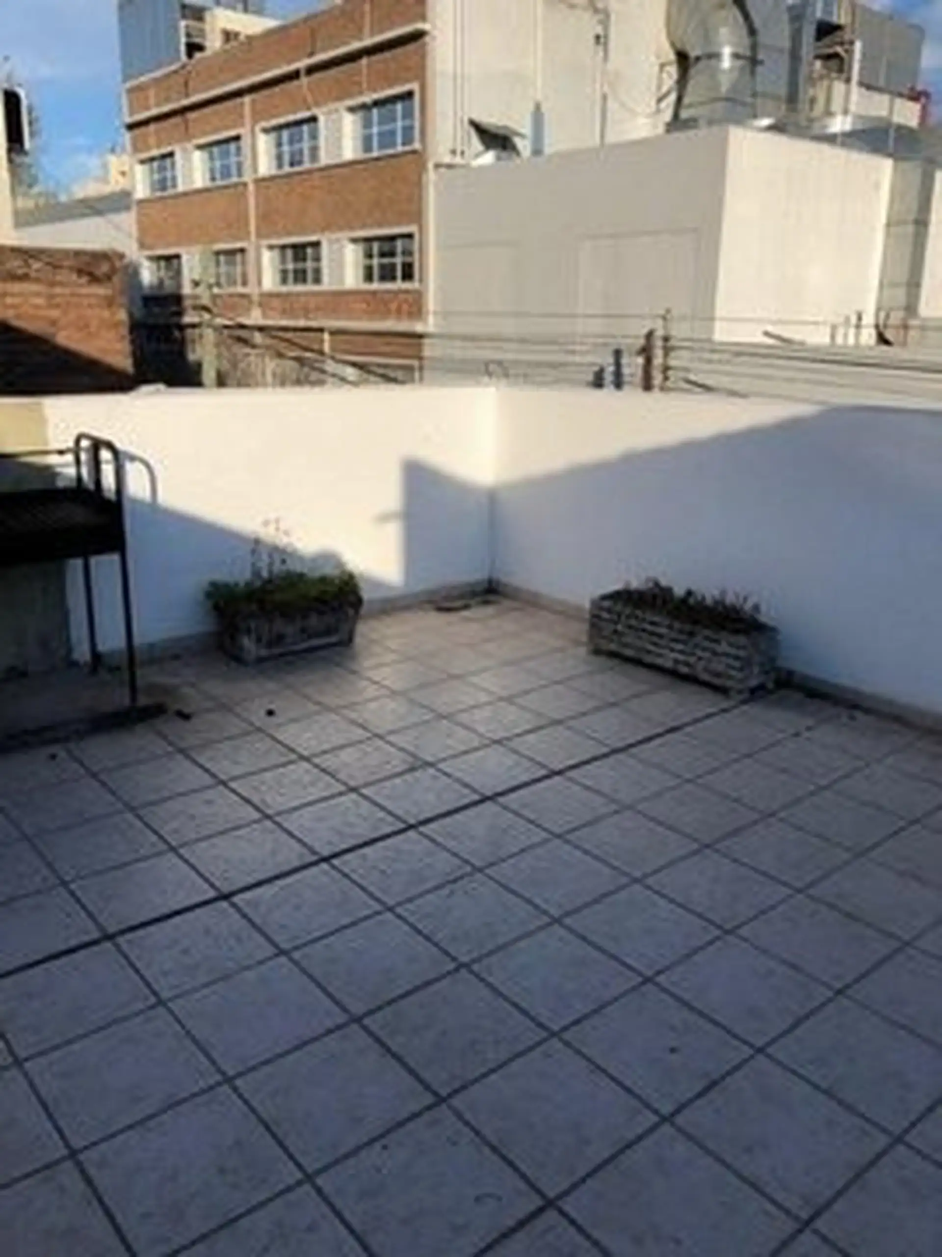 Triplex con terraza y parrilla