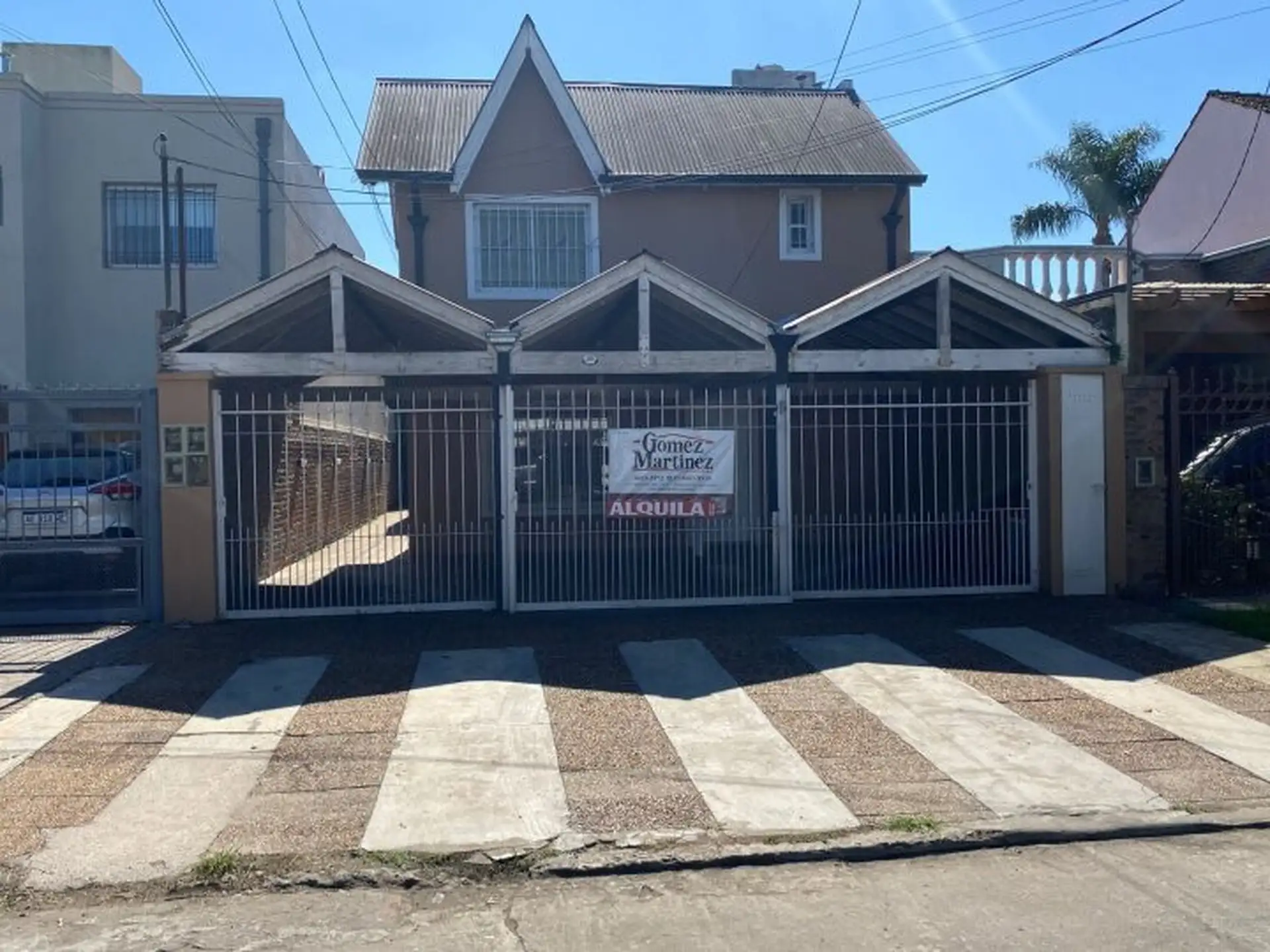 Duplex PH com 2 dormitórios em Ituzaingó