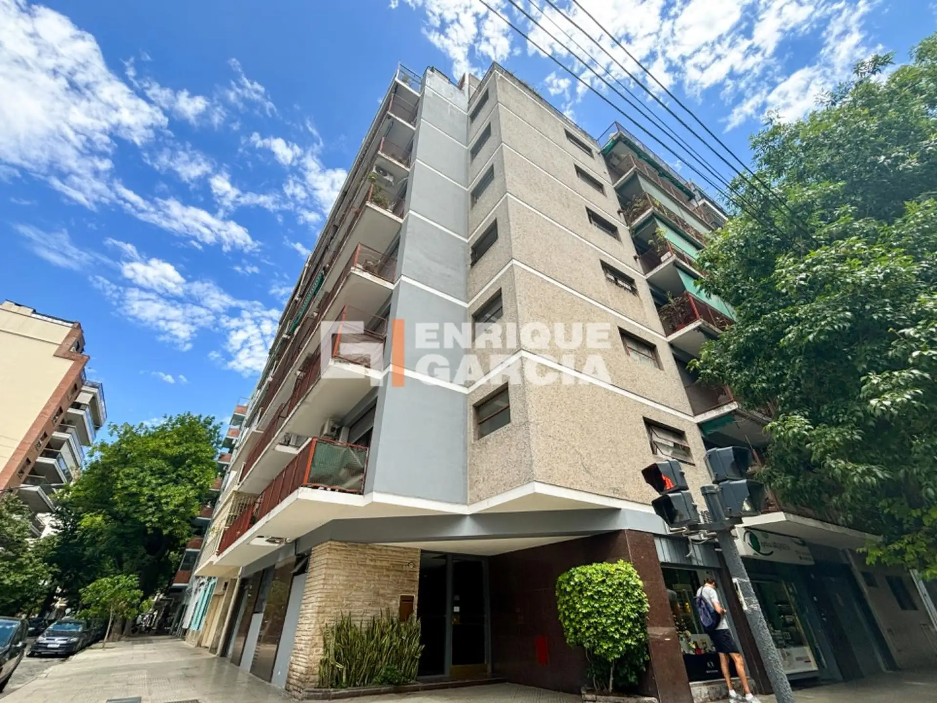 Квартира с 2 спальнями и балконом в Villa Urquiza