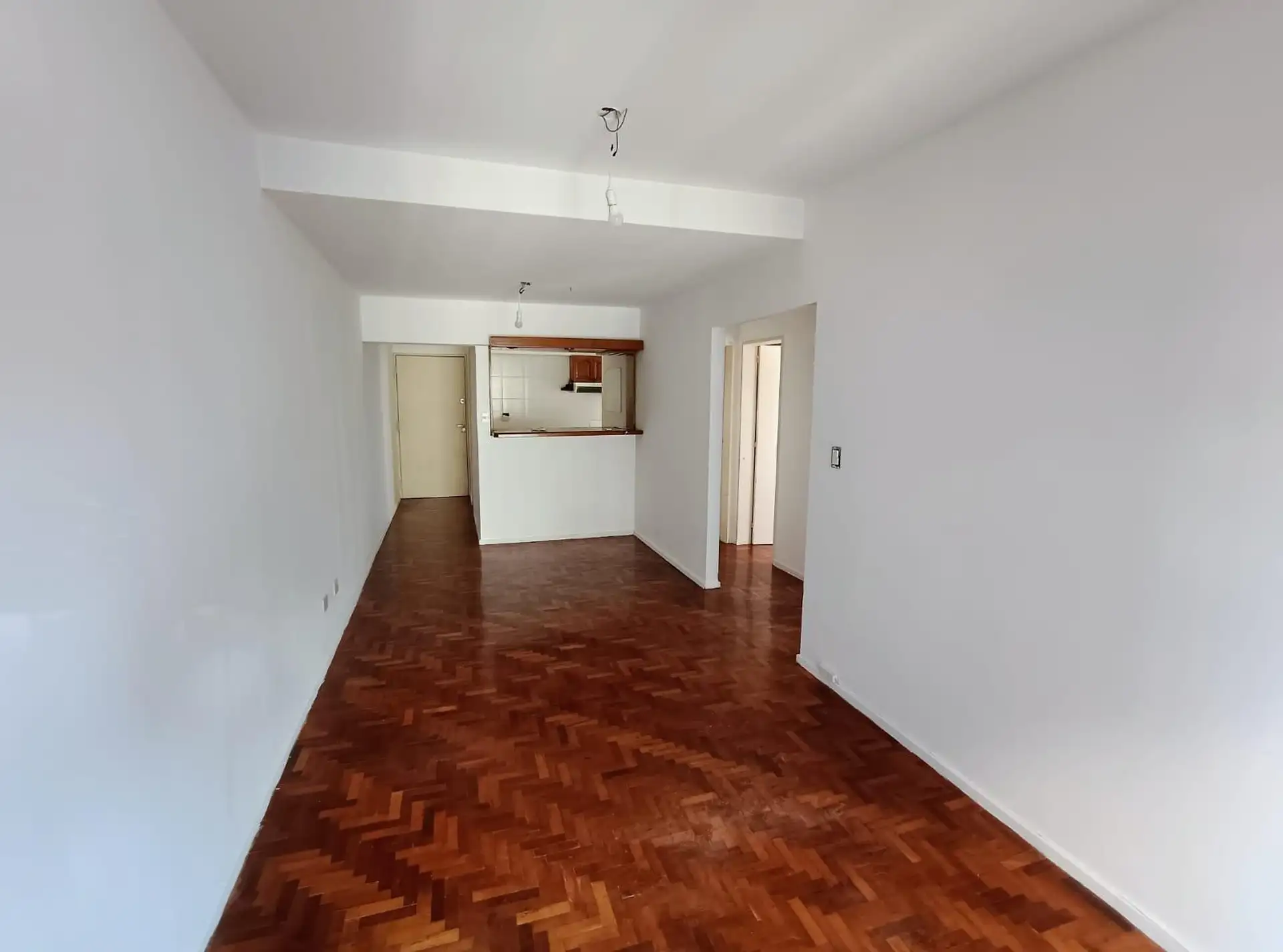Apartamento de três ambientes com 2 dormitórios em Olivos