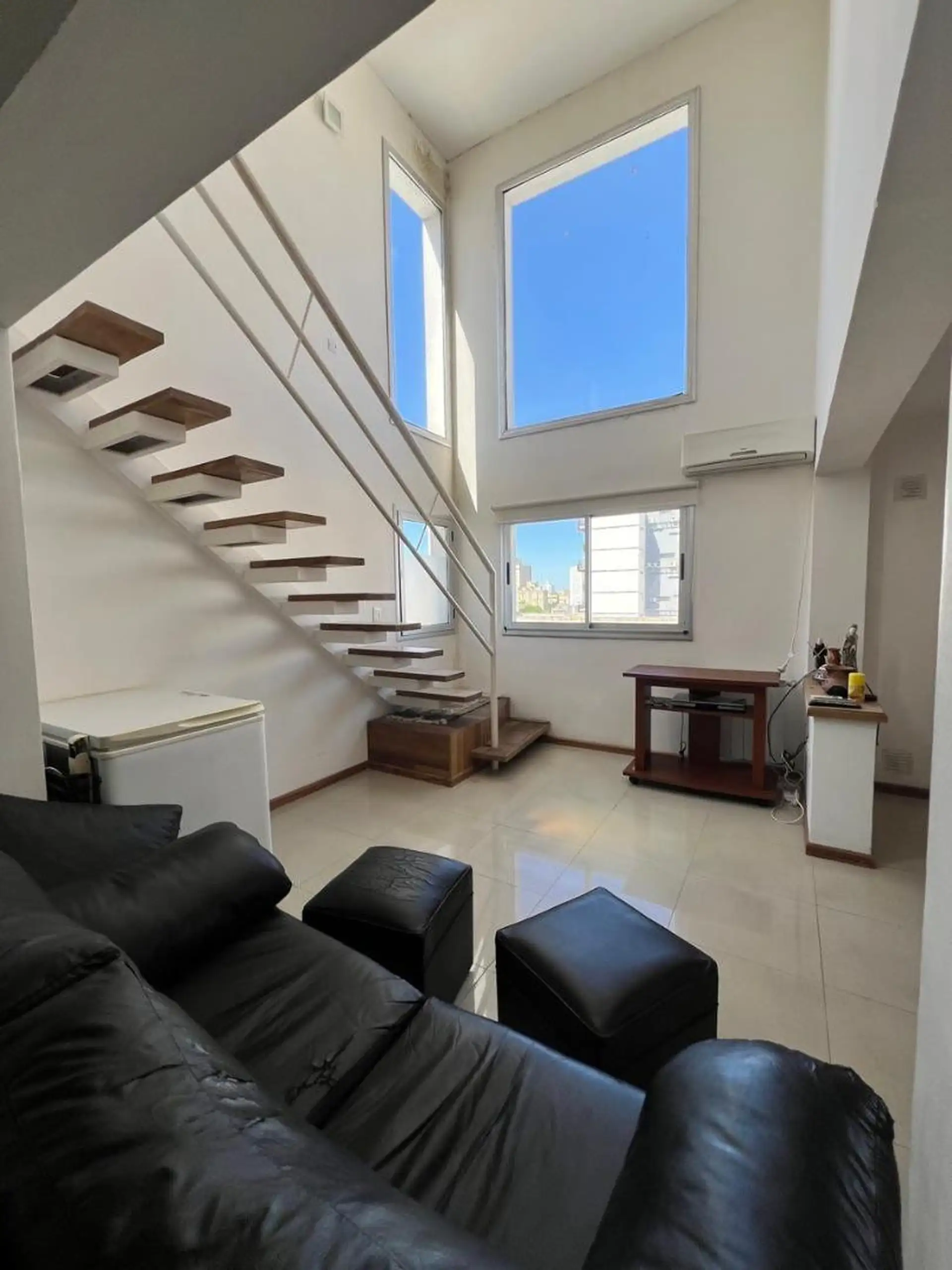 Dúplex de 2 dormitorios con cochera en La Plata