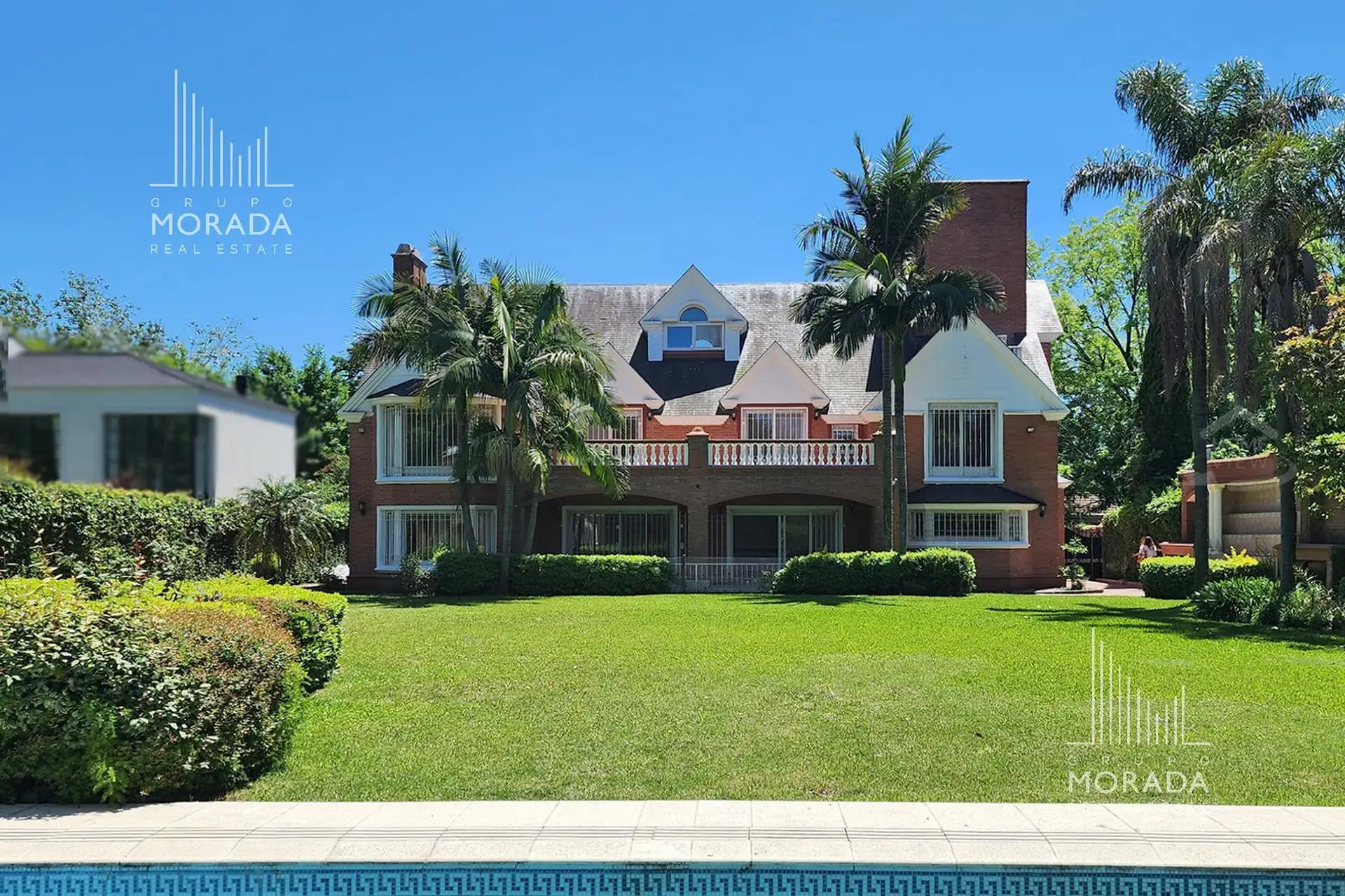 Casa de 5 dormitórios em Beccar