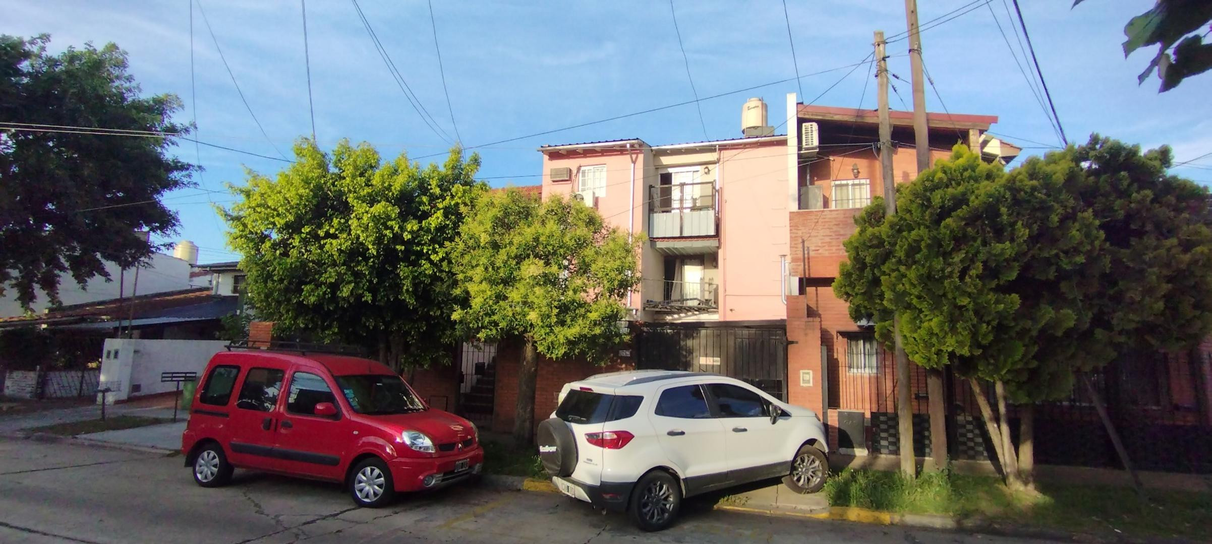 Two-bedroom apartment in Vicente López