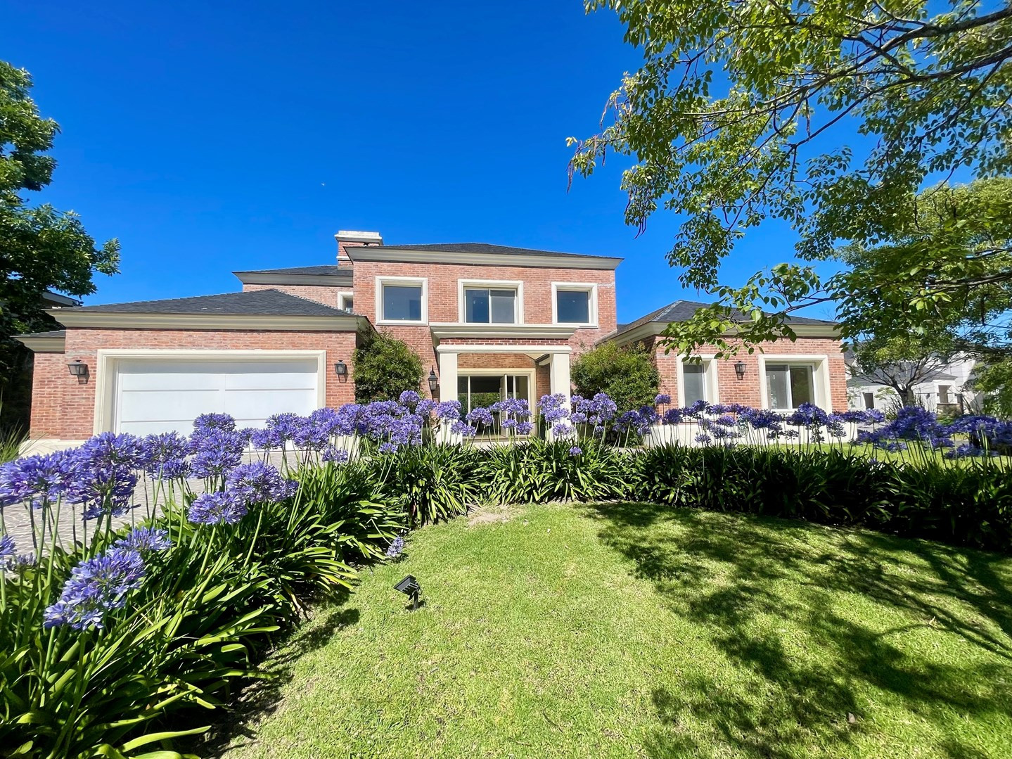Four-bedroom house in Nordelta La Isla, Tigre
