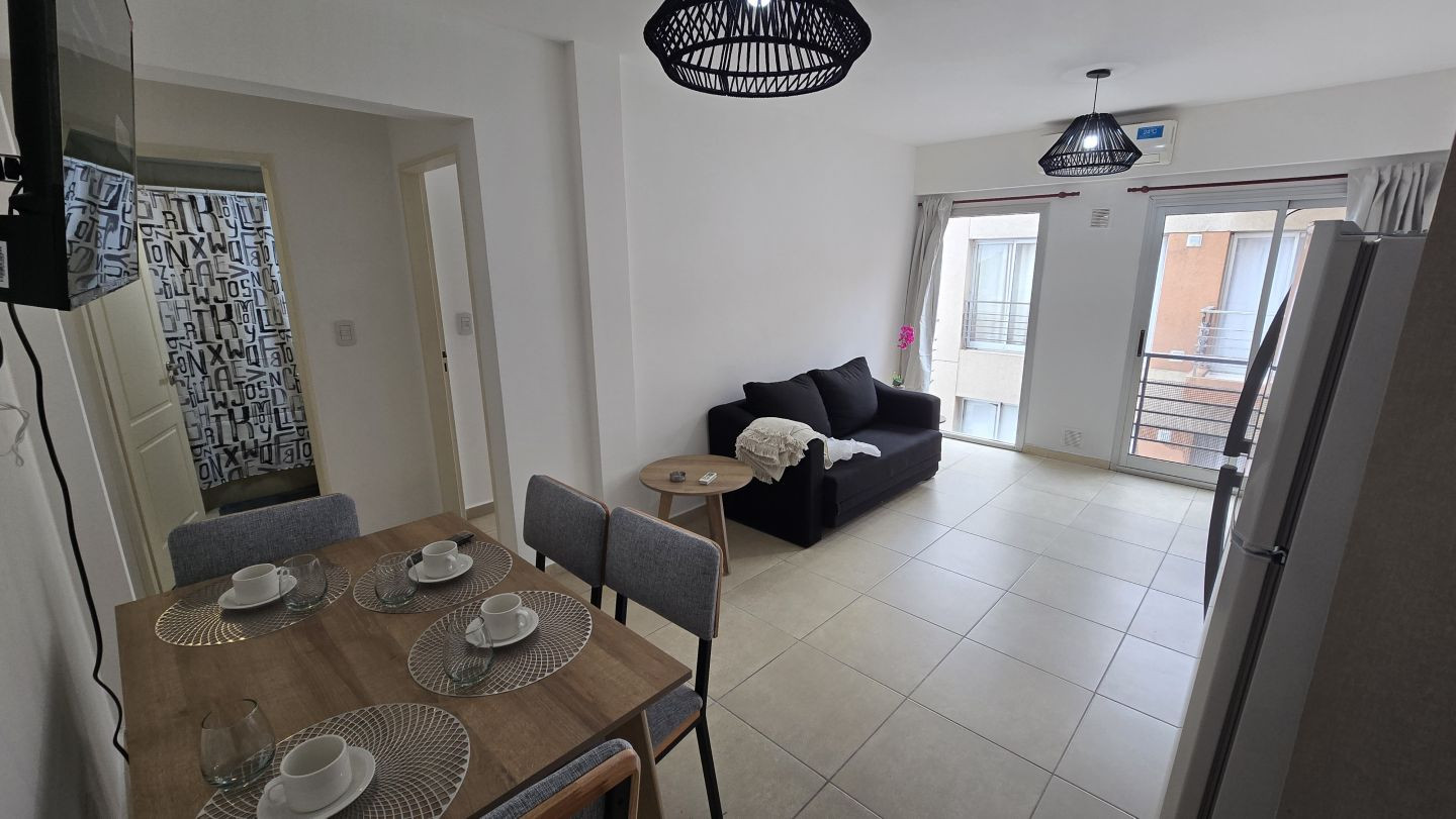 Departamento amoblado de 2 ambientes en Lanús Este