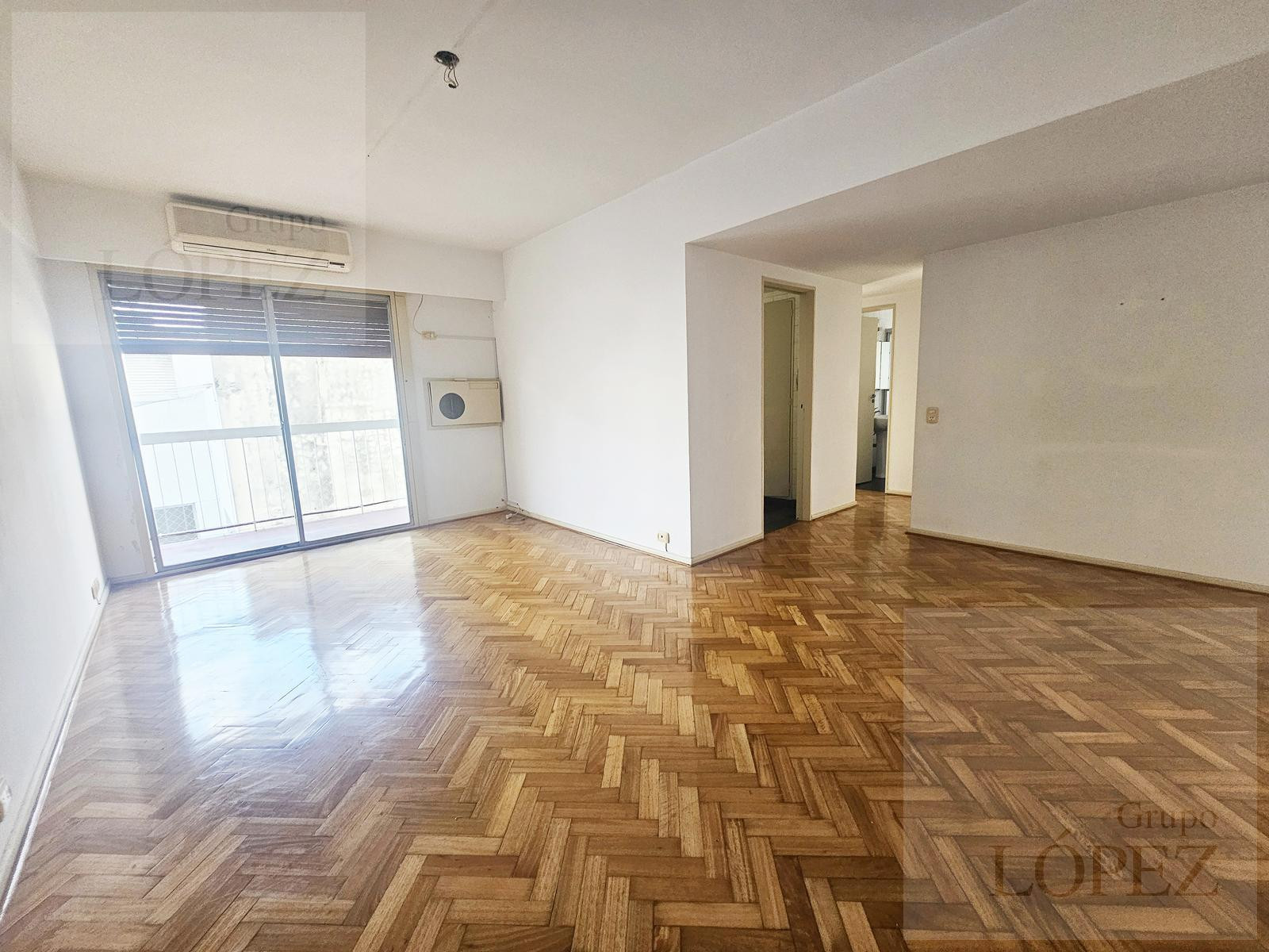 Departamento de 3 ambientes con balcón en Belgrano