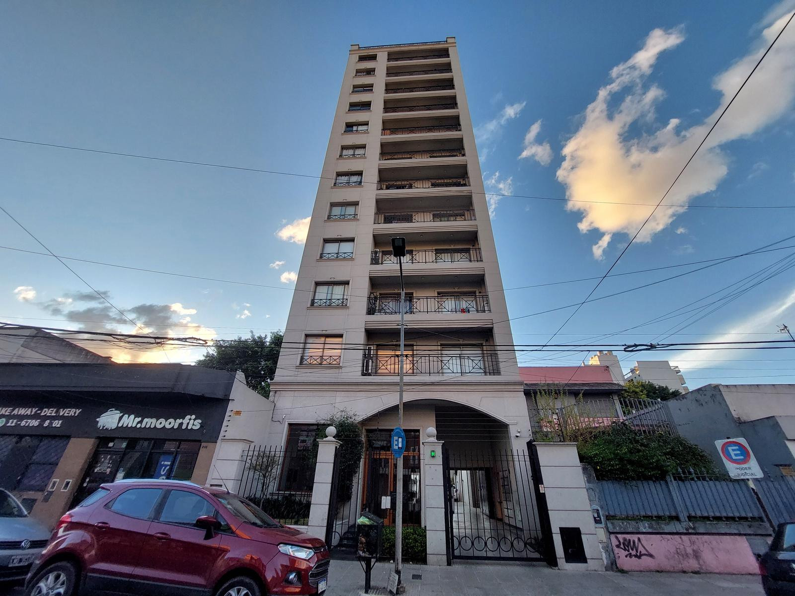 Apartamento de 2 dormitórios em General San Martín