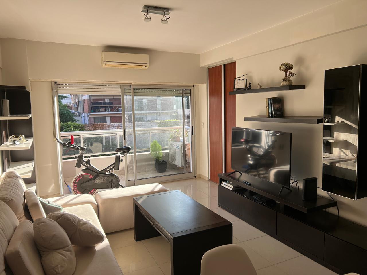 Departamento amoblado de 2 ambientes con balcón en Villa Urquiza