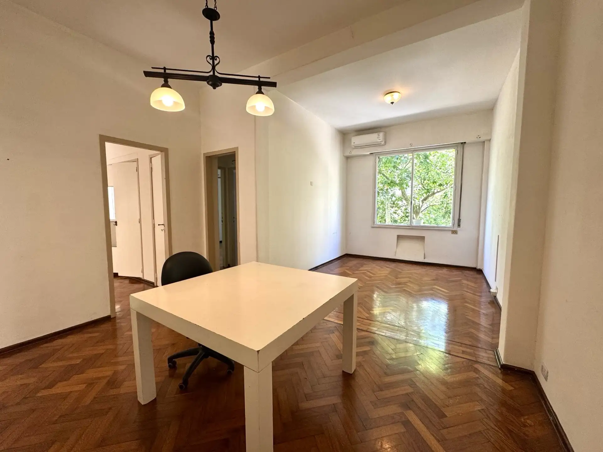 Two-bedroom apartment with service room in Recoleta