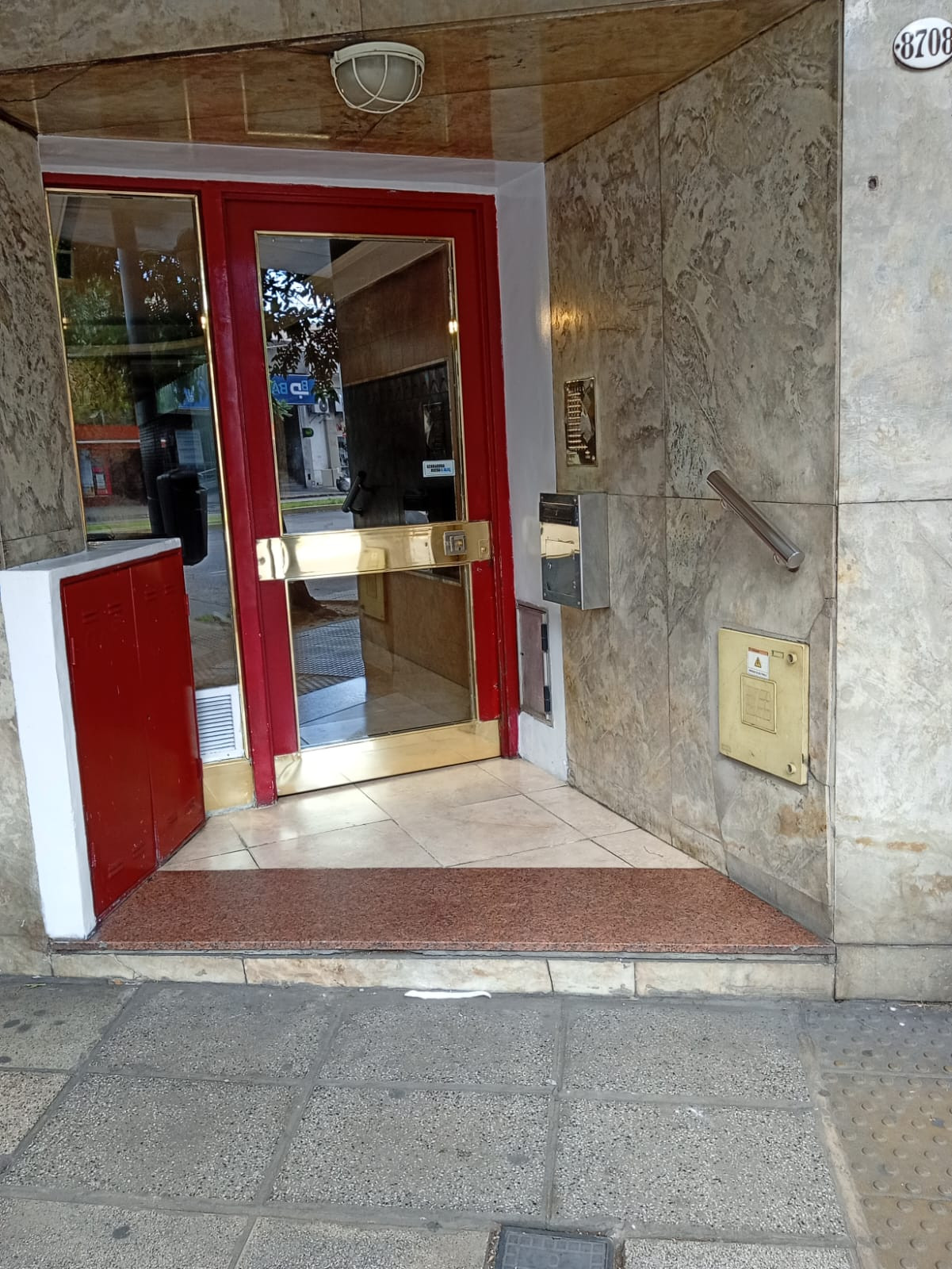 Apartamento de dois ambientes em Vélez Sarsfield para alugar