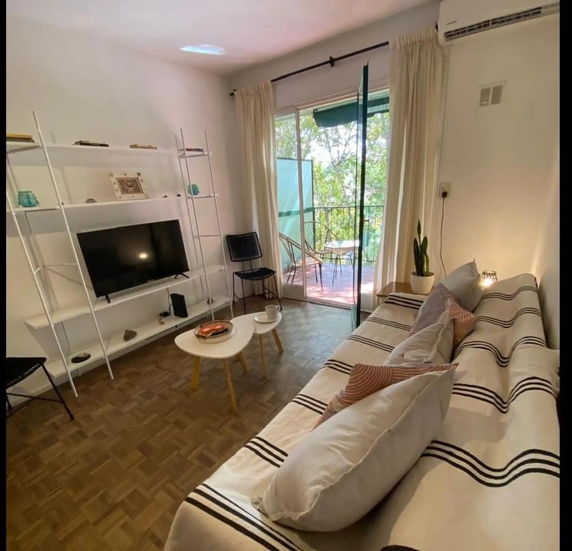 Departamento de 2 ambientes amoblado al frente en Belgrano