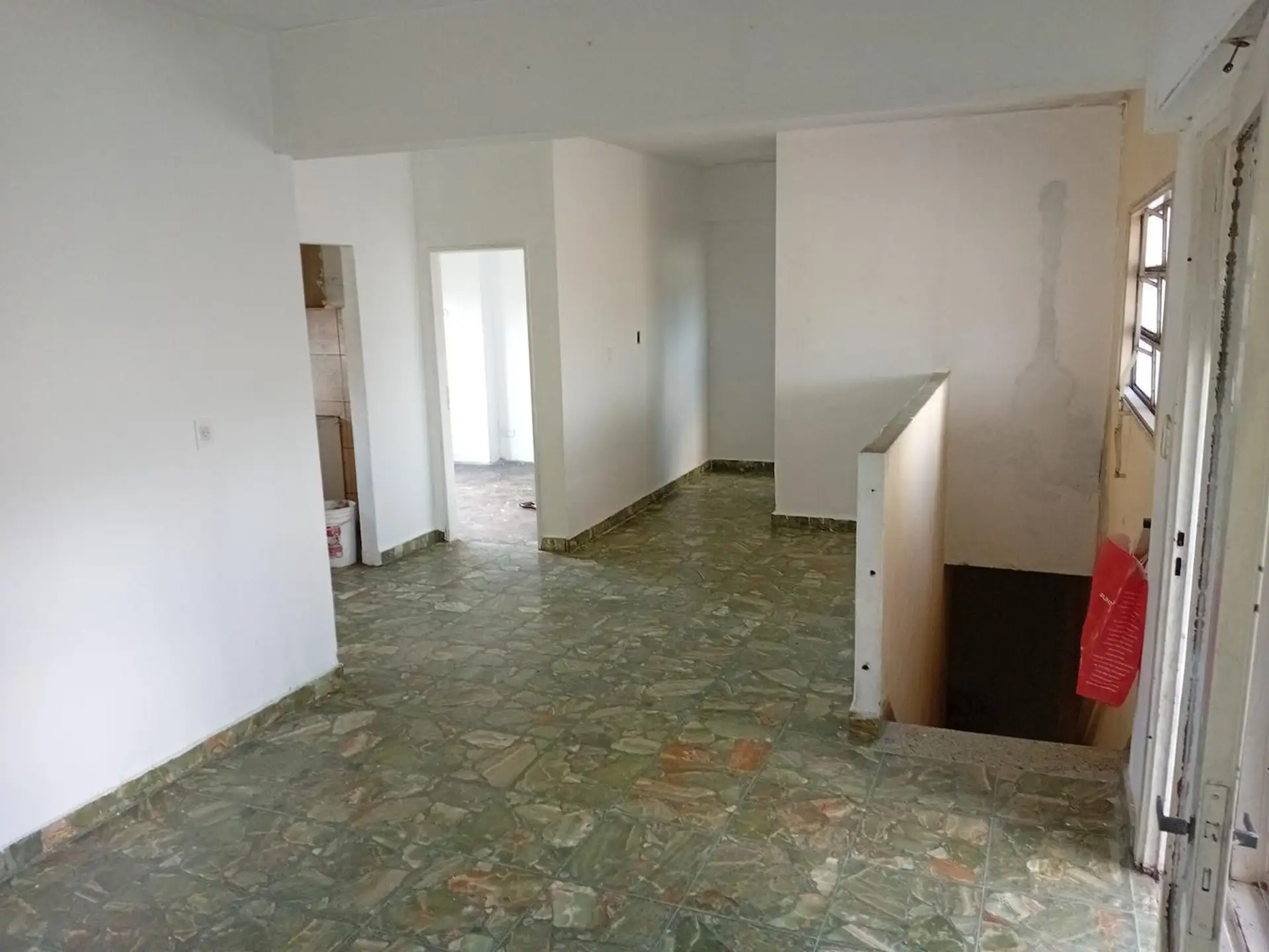 Apartamento de 3 ambientes com 2 dormitórios em Loma Hermosa
