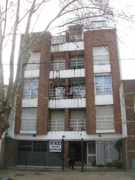 Semipiso de 1 dormitorio en alquiler en La Plata