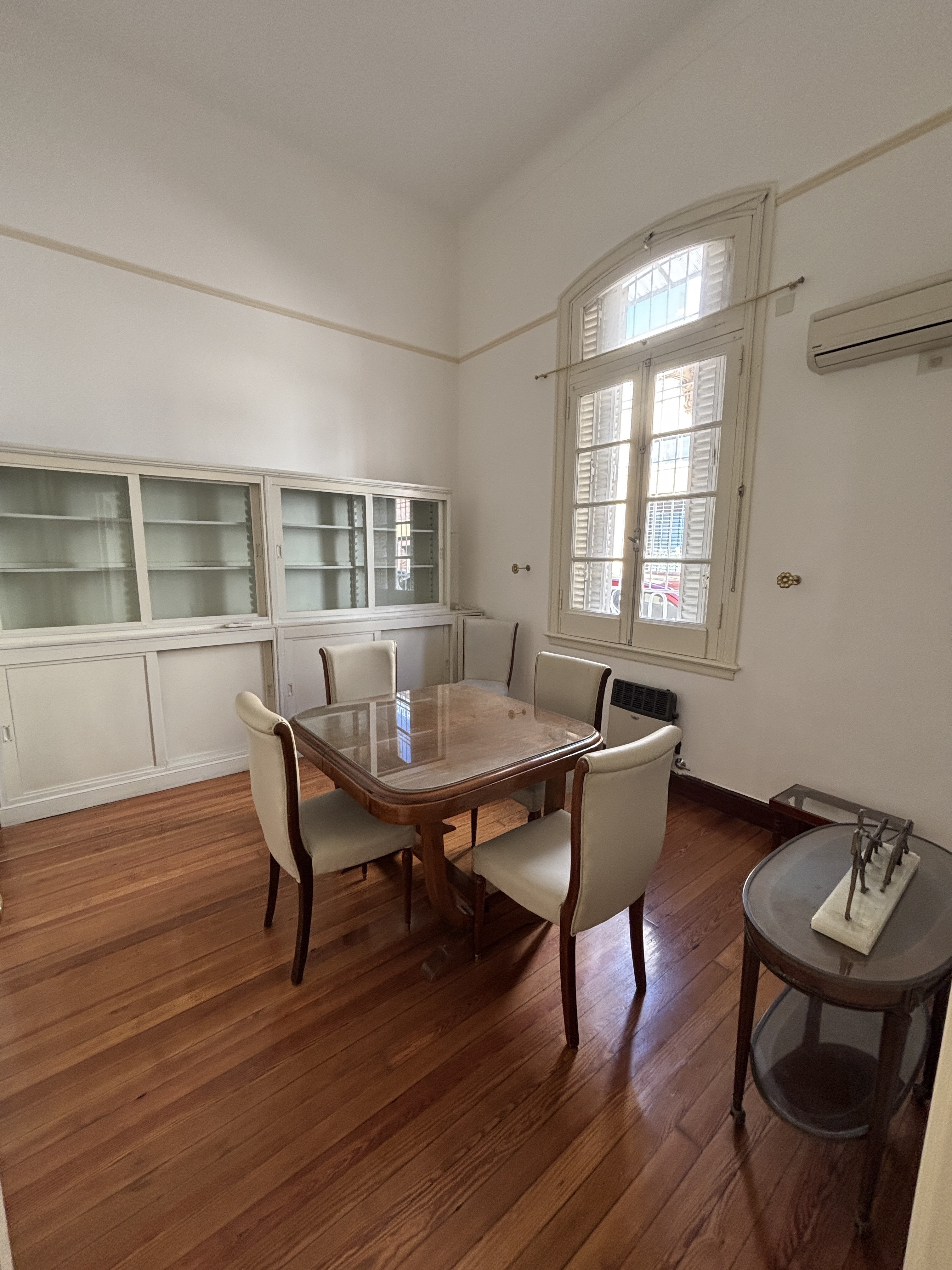 PH с 4 спальнями и отдельным входом в Caballito