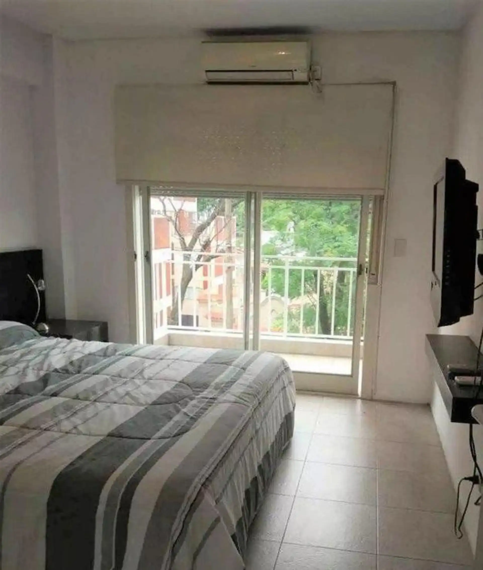 С меблированной квартирой-студией с 1 спальней в Villa Urquiza