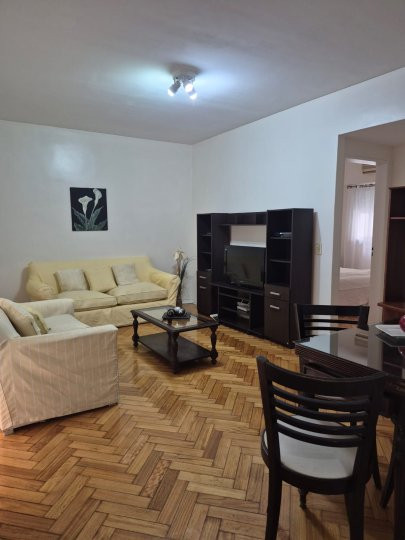 Two-room apartment for temporary rental in Recoleta