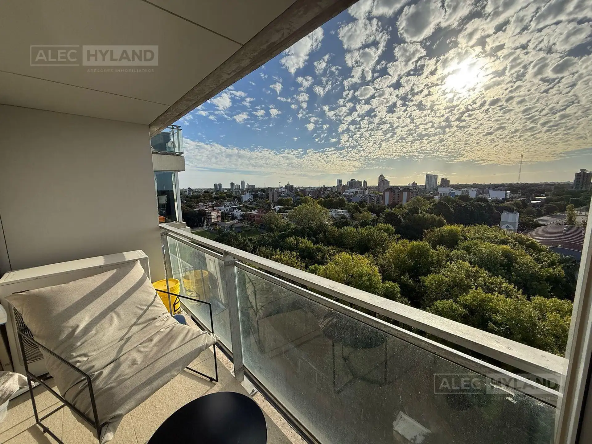 Departamento de 2 ambientes en Tigre Centro con balcón en el Complejo Venice