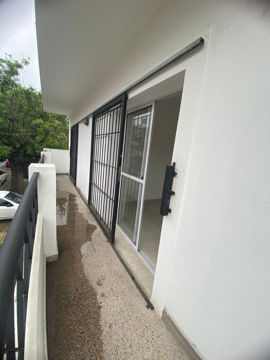 Departamento de 3 ambientes en P.A. con 2 dormitorios en Moreno