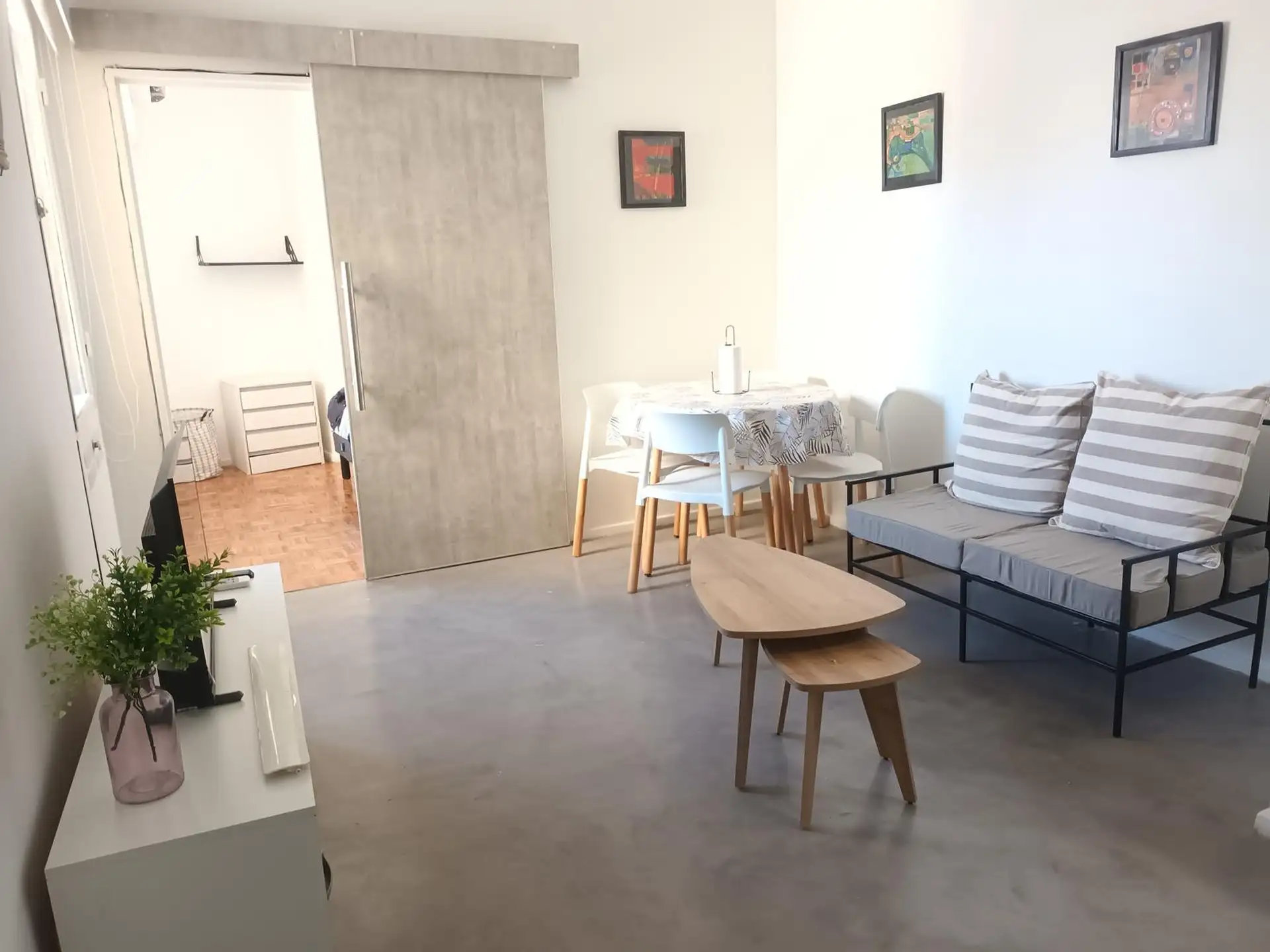 Apartamento mobiliado de 2 ambientes com 1 quarto em Recoleta