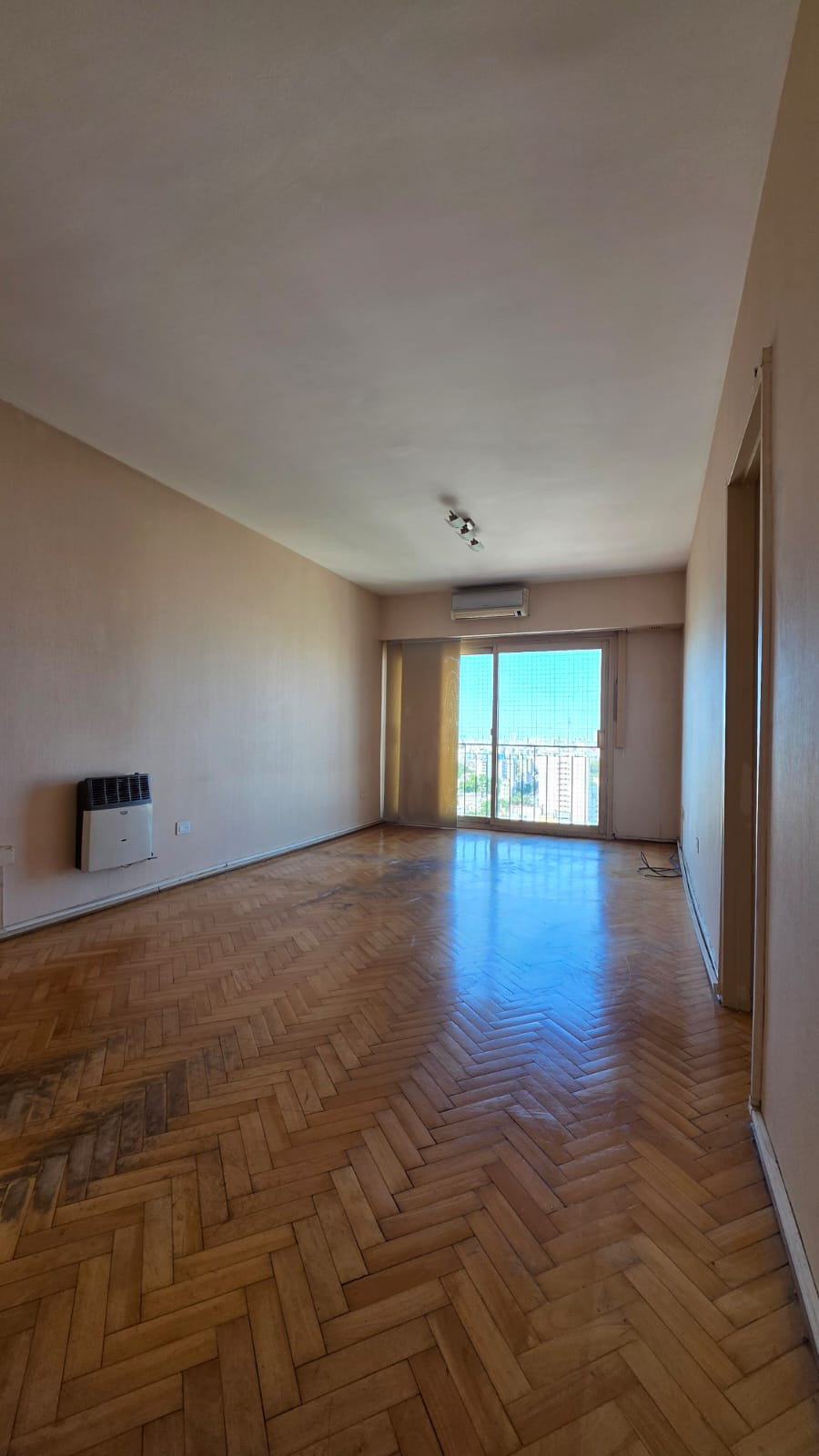 Departamento de 3 ambientes con 2 dormitorios en Floresta