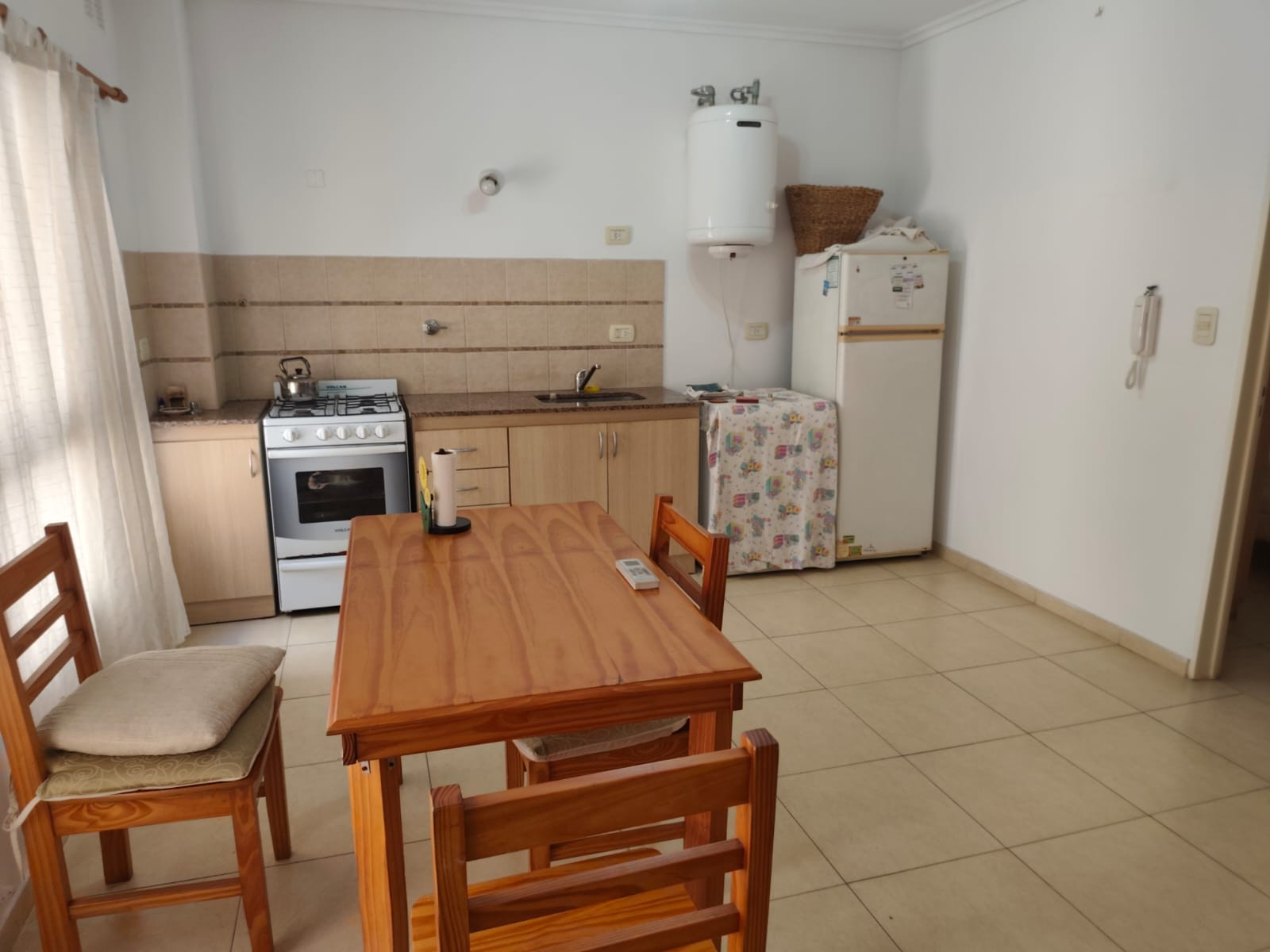 Apartamento de 1 quarto para uso profissional em Morón