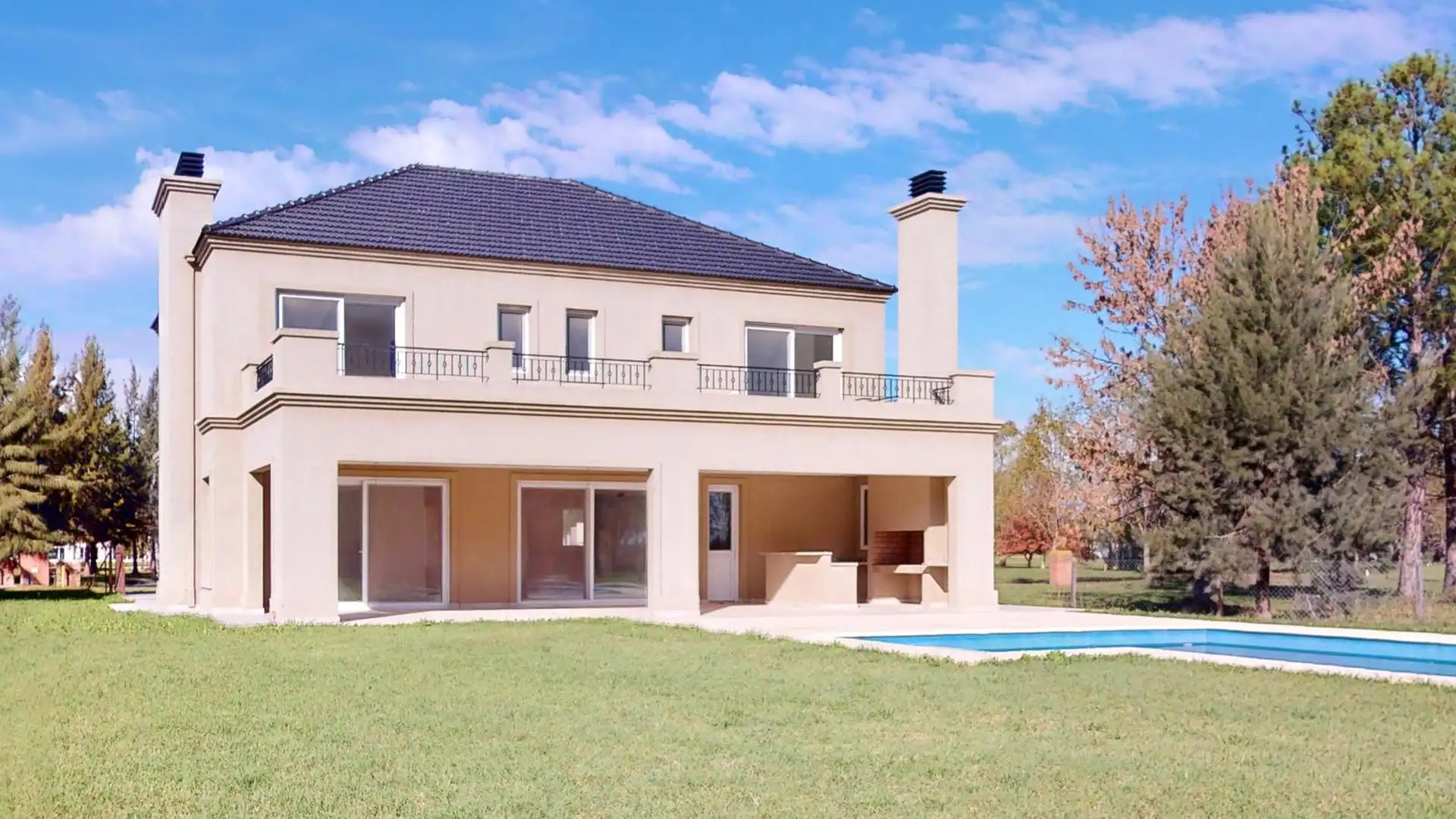 Modern two-storey house in Buenos Aires