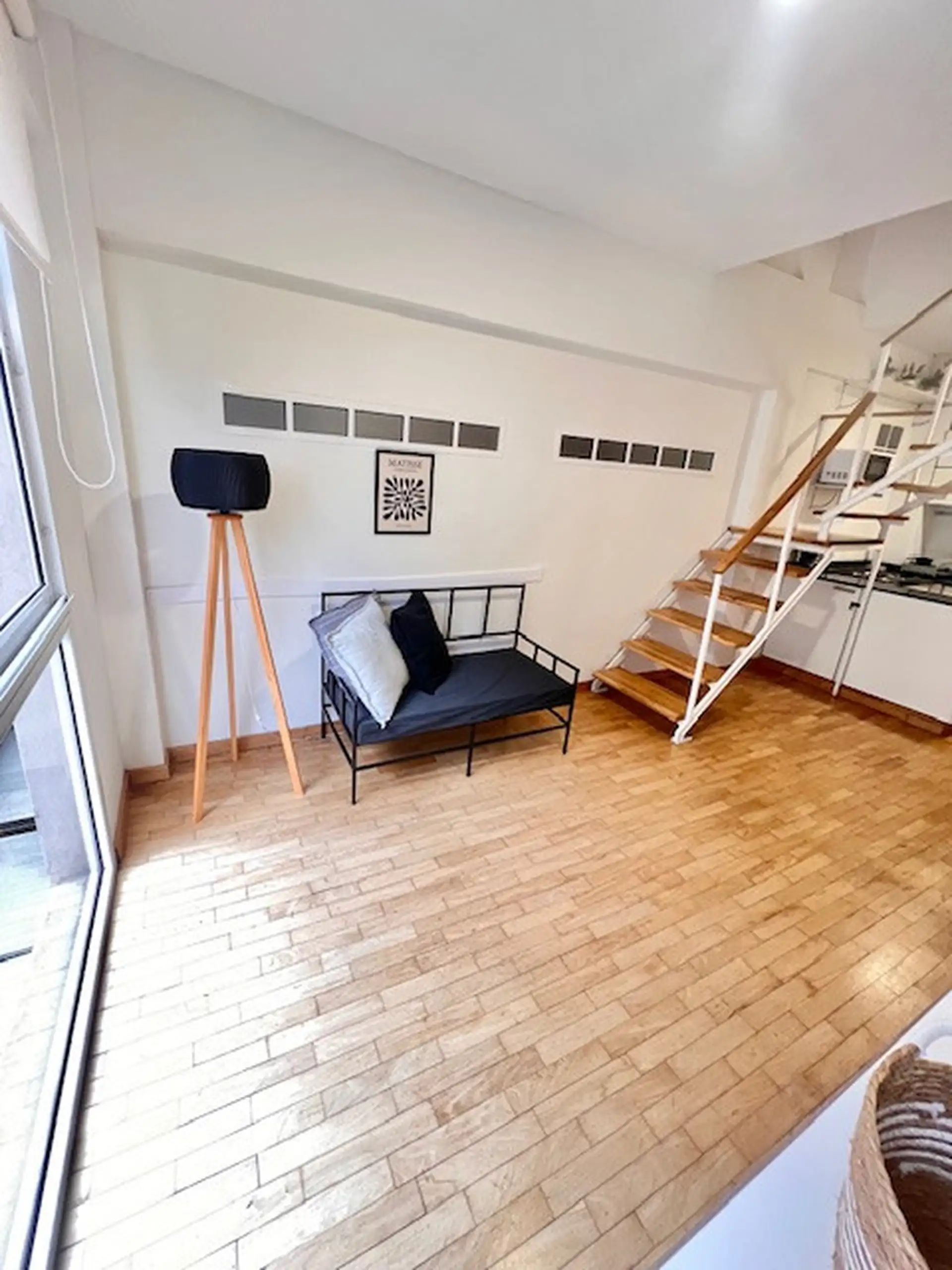 Apartamento mobiliado de 1 dormitório em Palermo