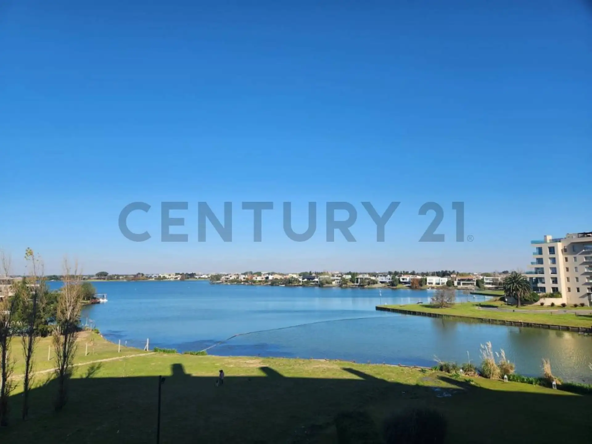 Furnished two-bedroom apartment in Tigre (Nordelta Yoo Nordelta)