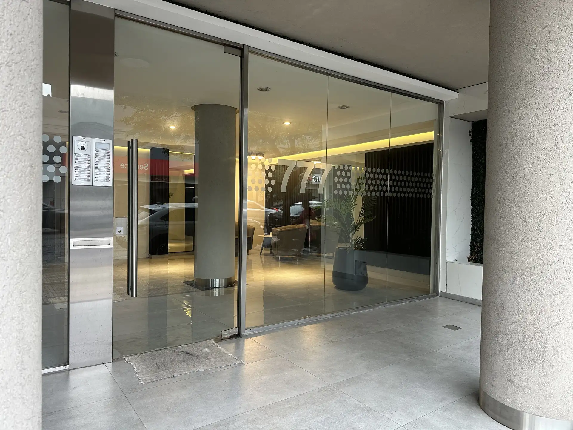 Unfurnished studio apartment in Caballito Sur