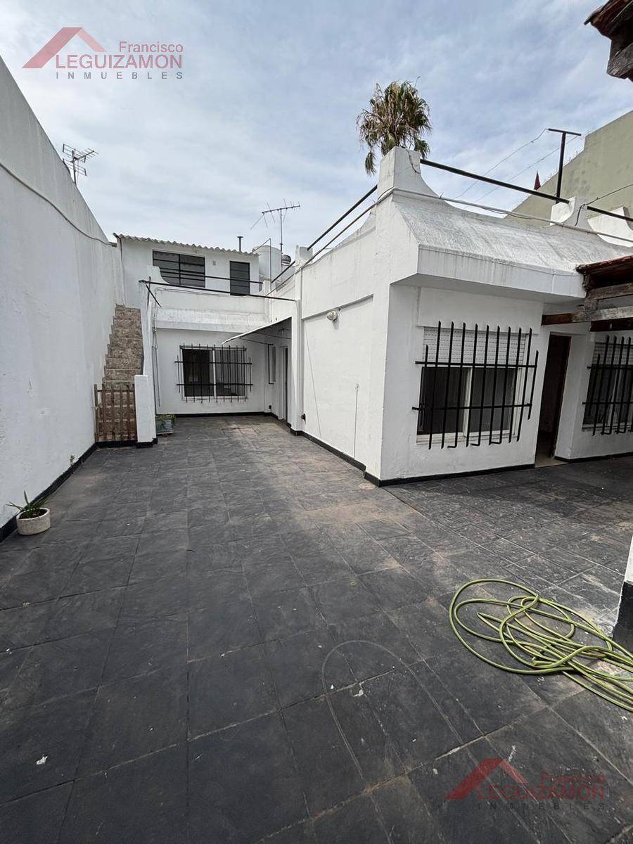 Ground-floor PH with private entrance in Lomas del Mirador, La Matanza