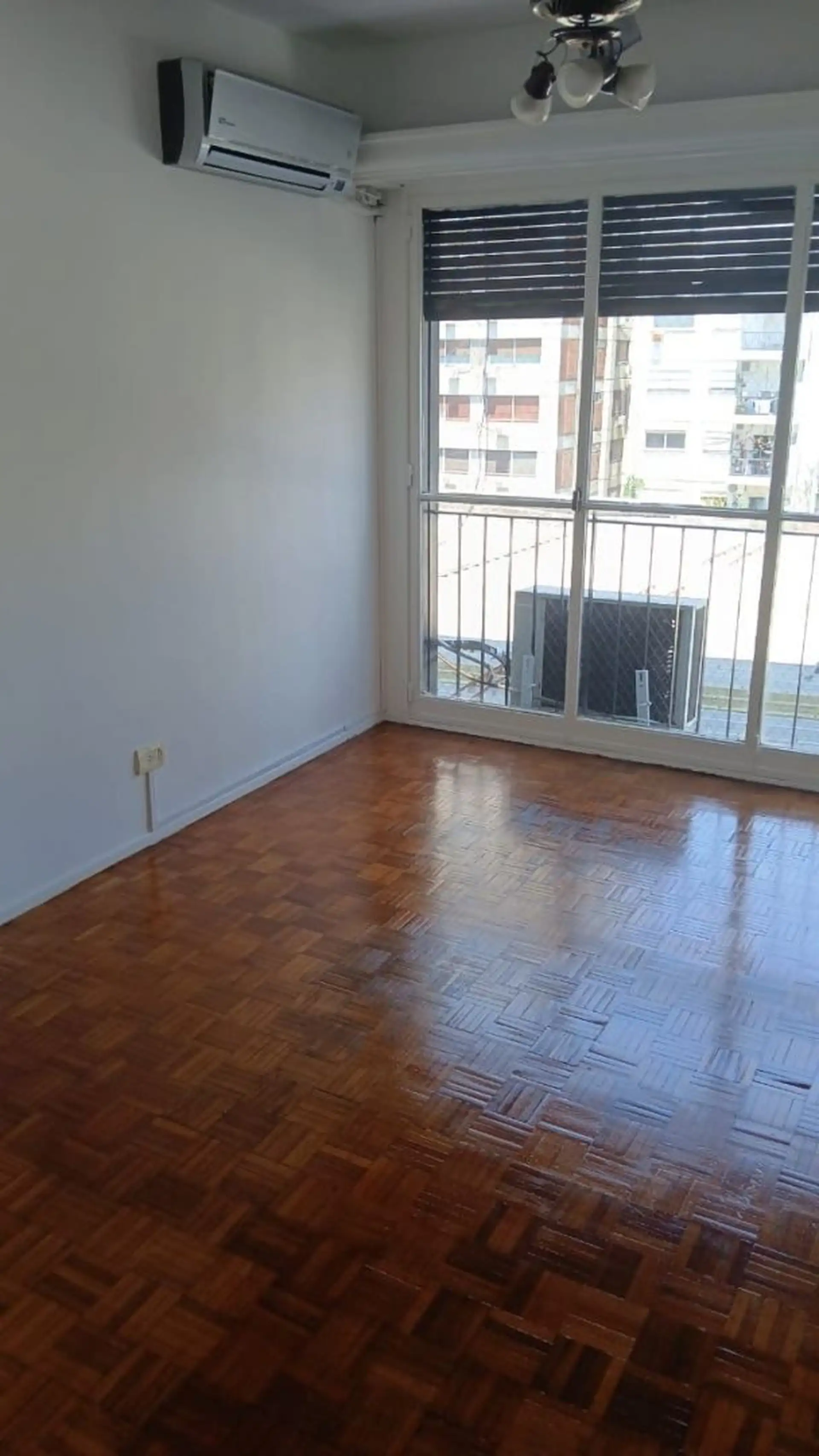 Apartamento de 3 ambientes com 2 dormitórios para alugar em Belgrano