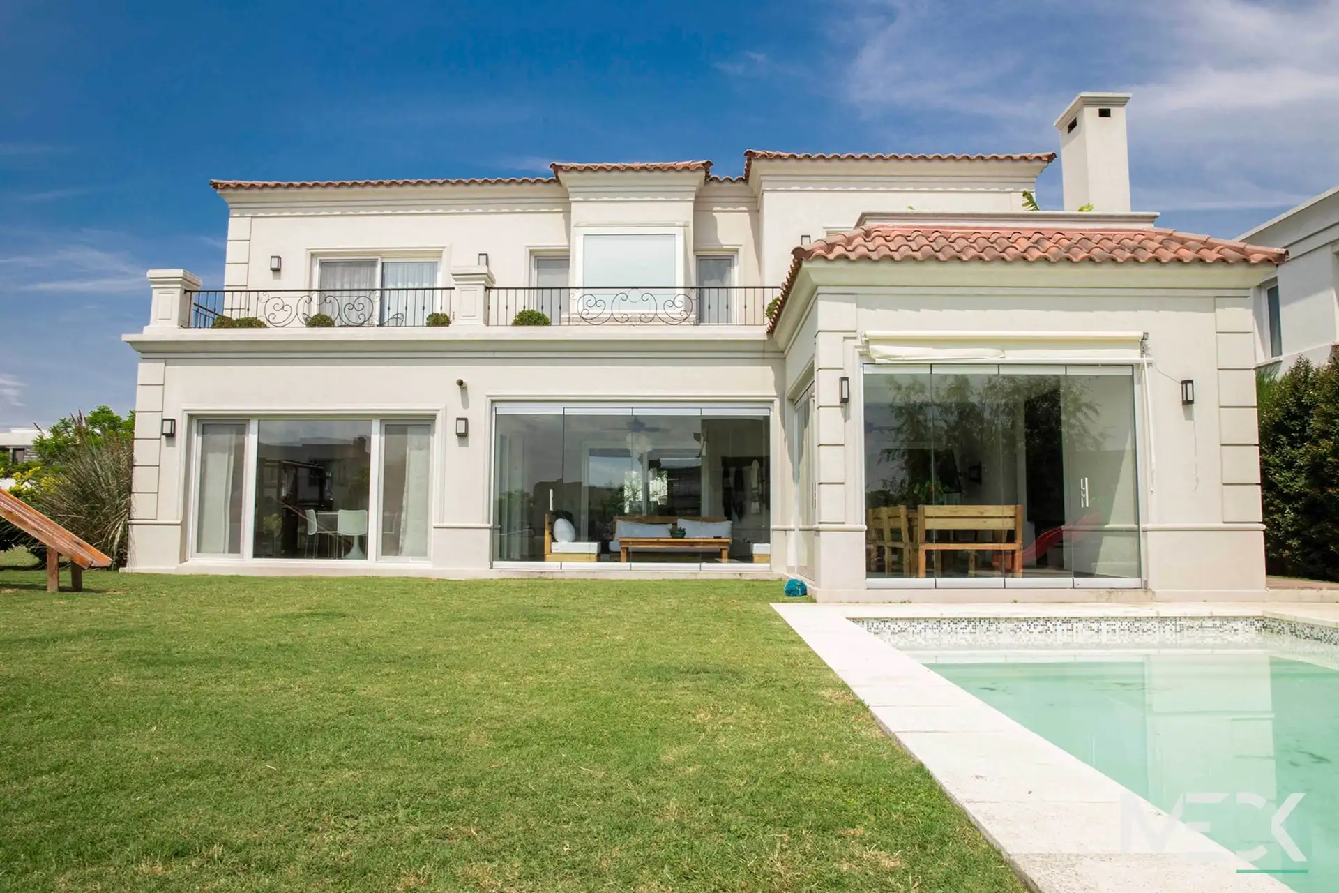 Furnished four-bedroom house in Nordelta (El Golf), Tigre