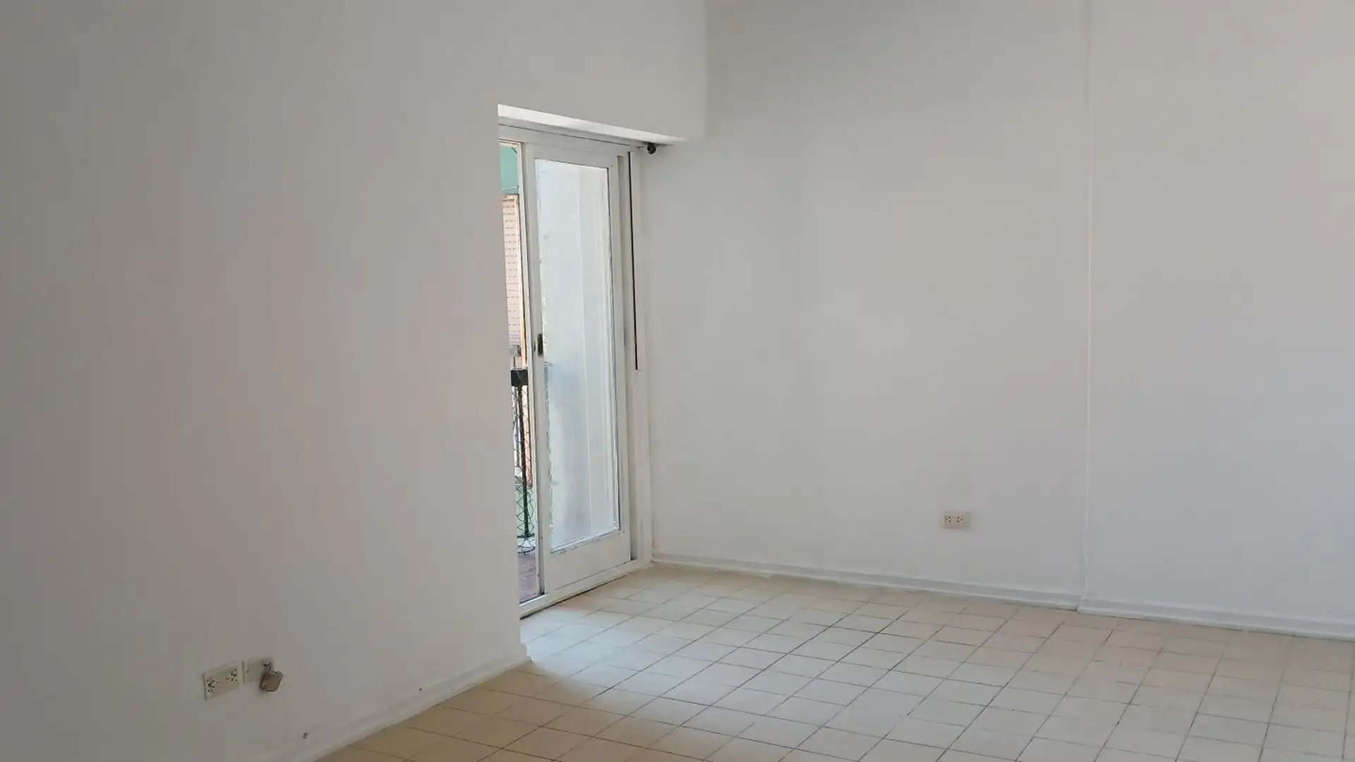 Departamento de 3 ambientes en Flores